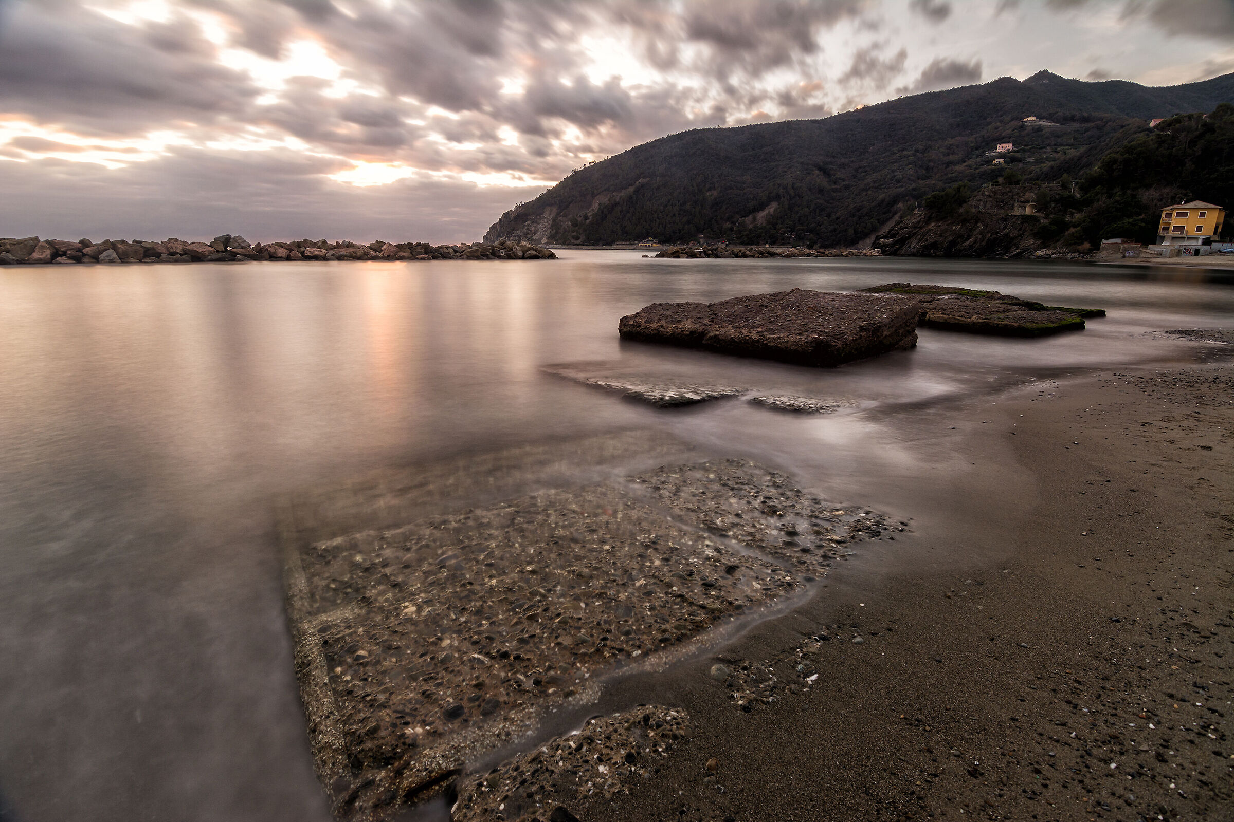 Moneglia and its rocks