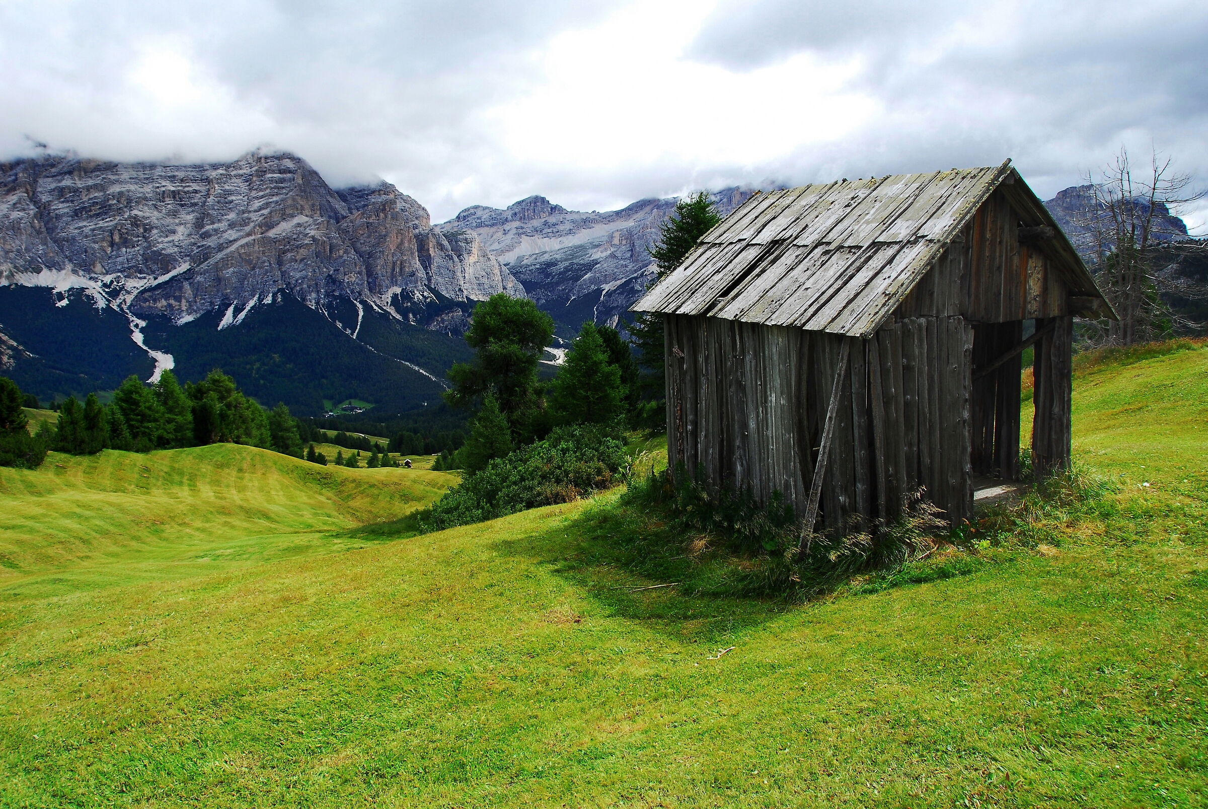 Permuto with house by the sea-Refrain curious and time-waste...