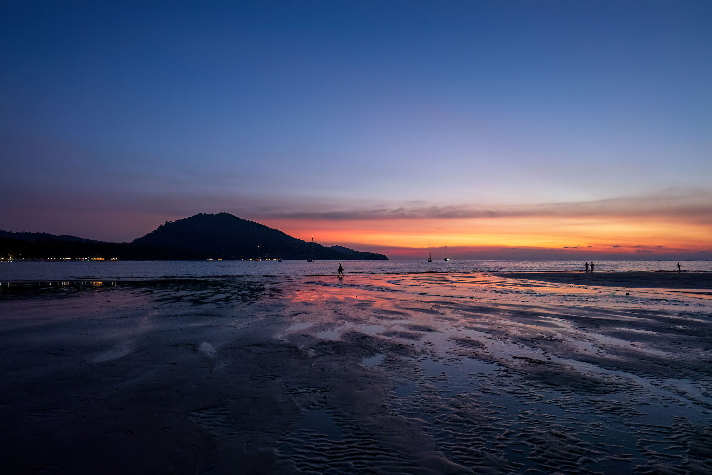 Dusk over Nayang beach
