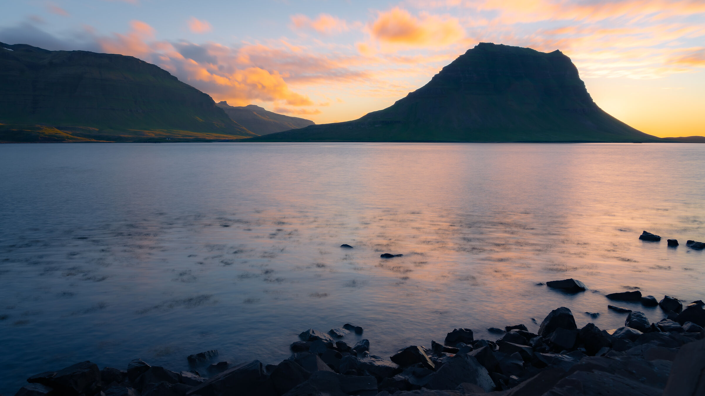 Kirkjufell al tramonto