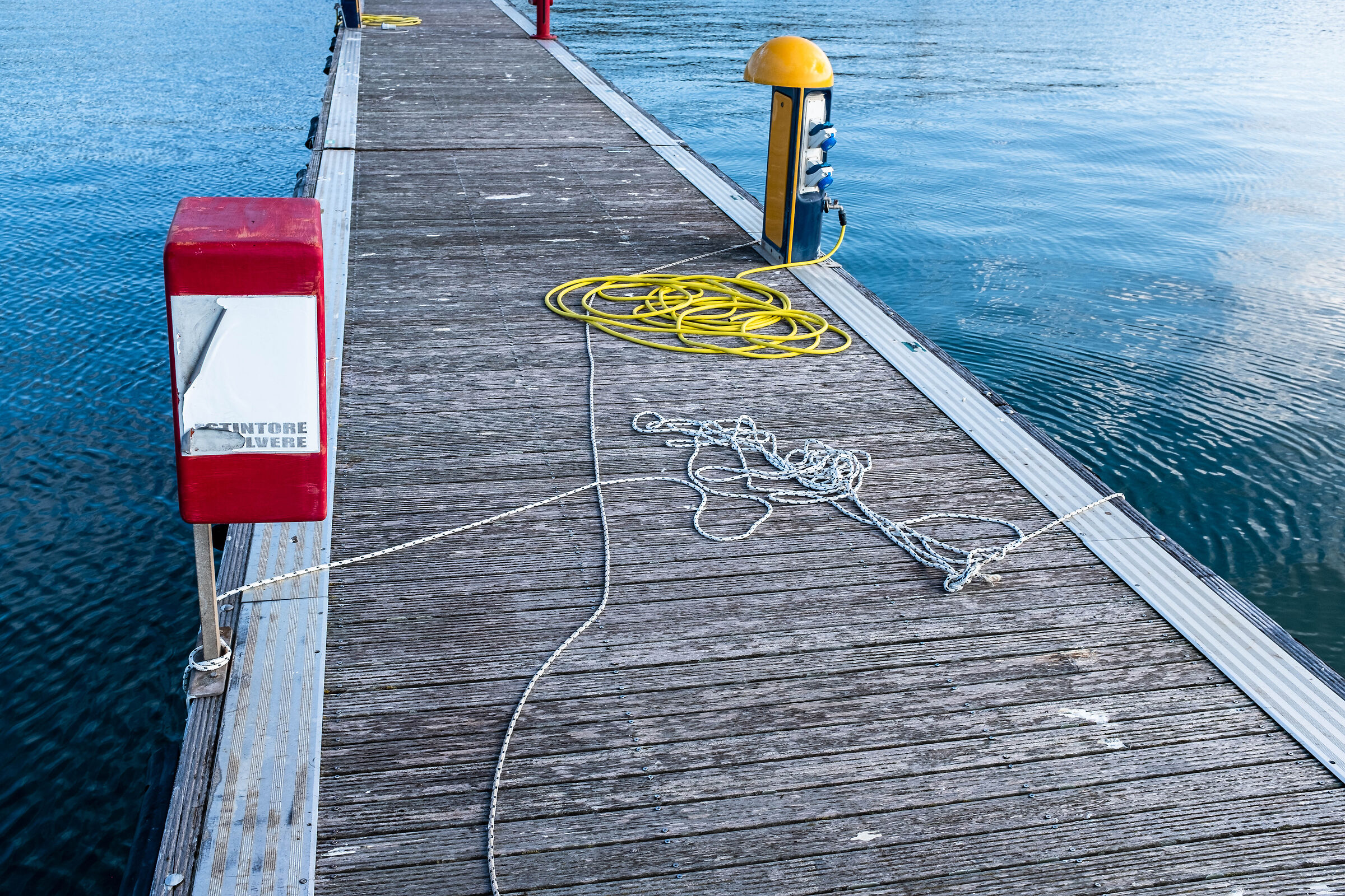 Al porto, d' inverno. Santa Maria di Leuca
