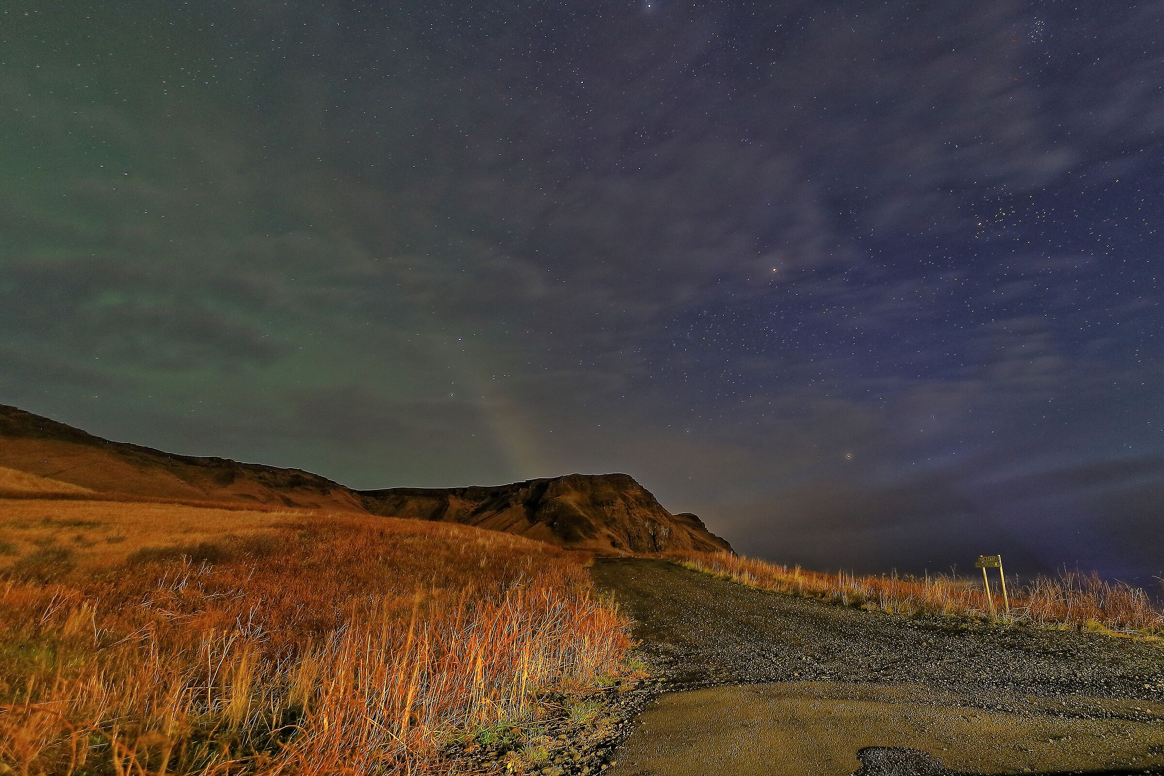 Aspettando l'aurora a Vik Y Mirdal