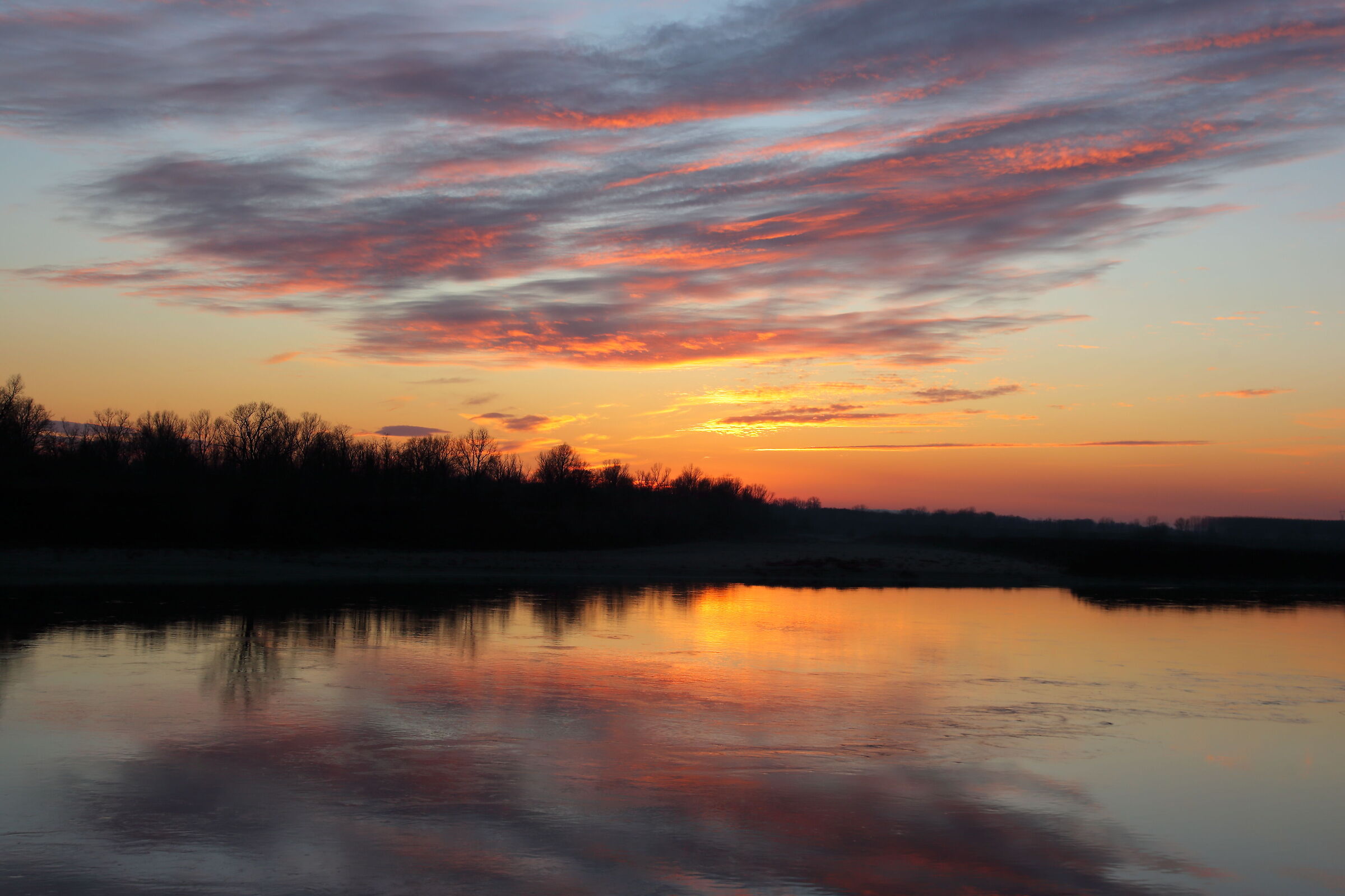 Riflessi sul fiume