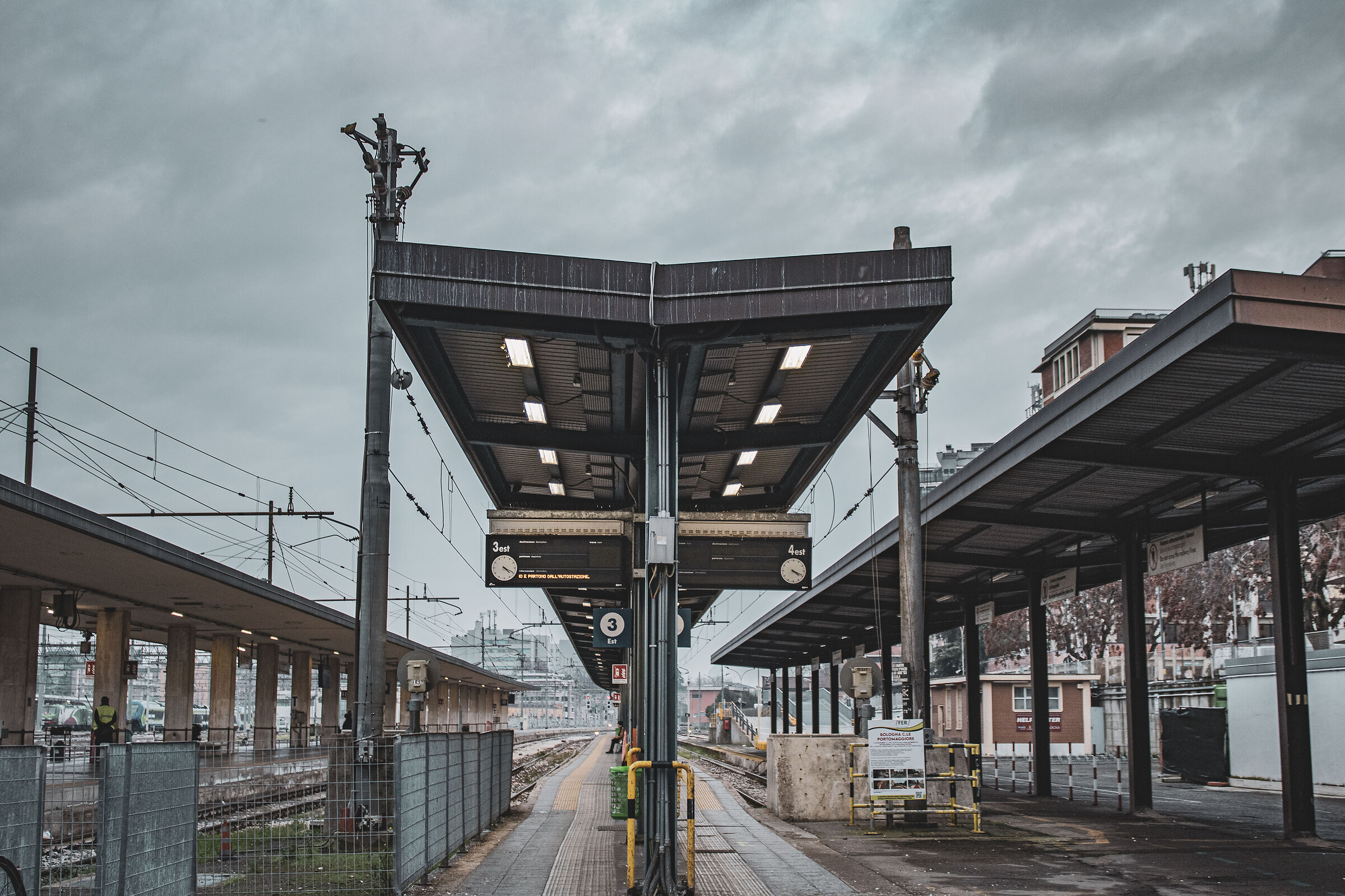 Piazzale Est