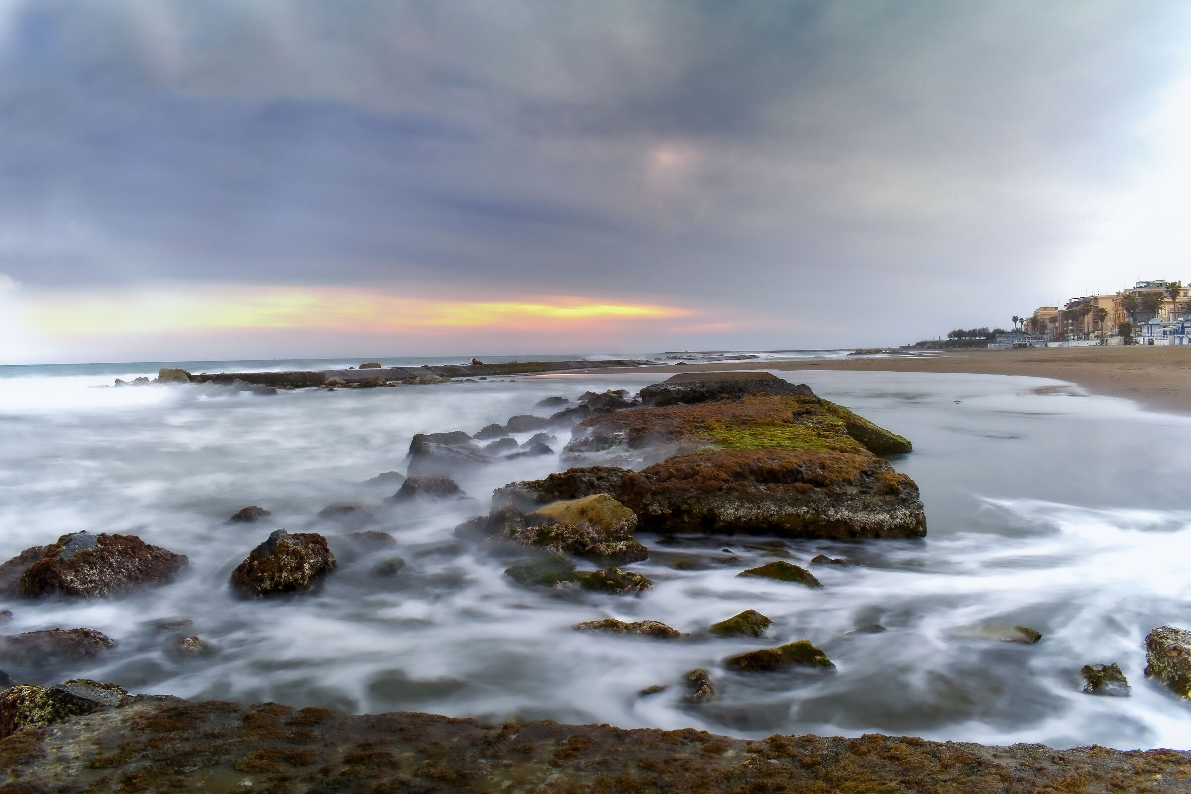 Anzio the sea like silk