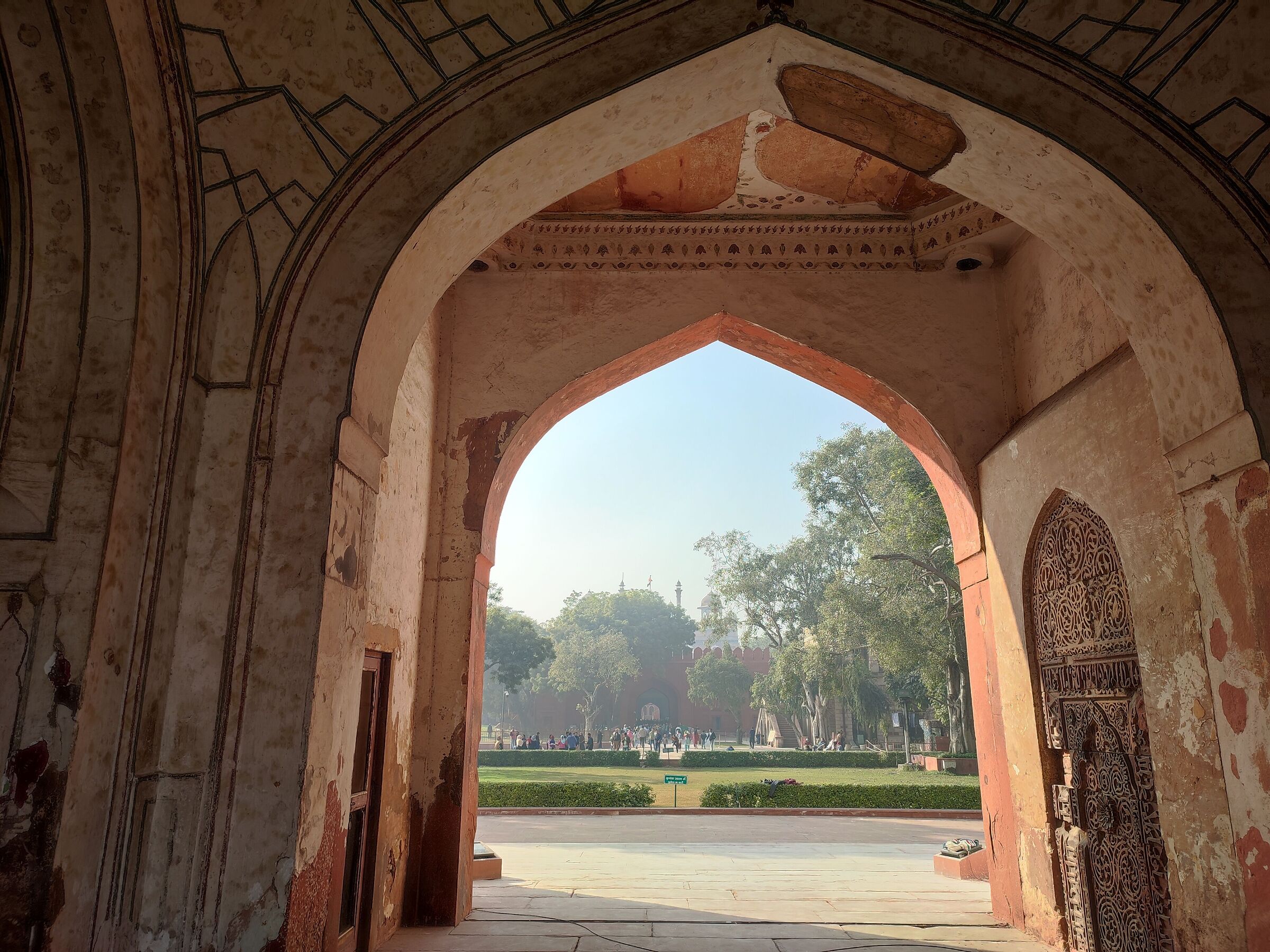 Red Fort 5, i giardini