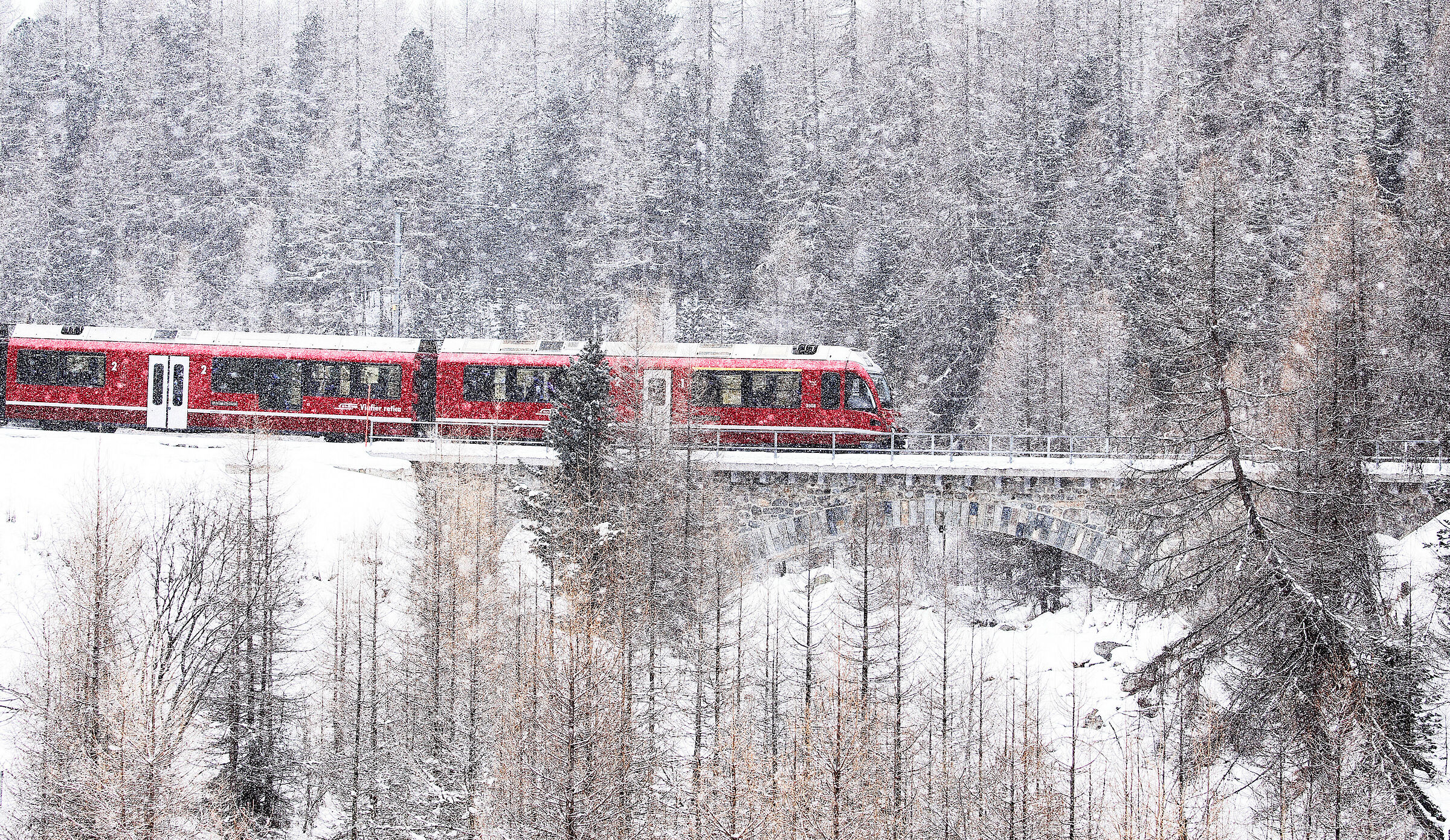 Meno 16 gradi e nevica