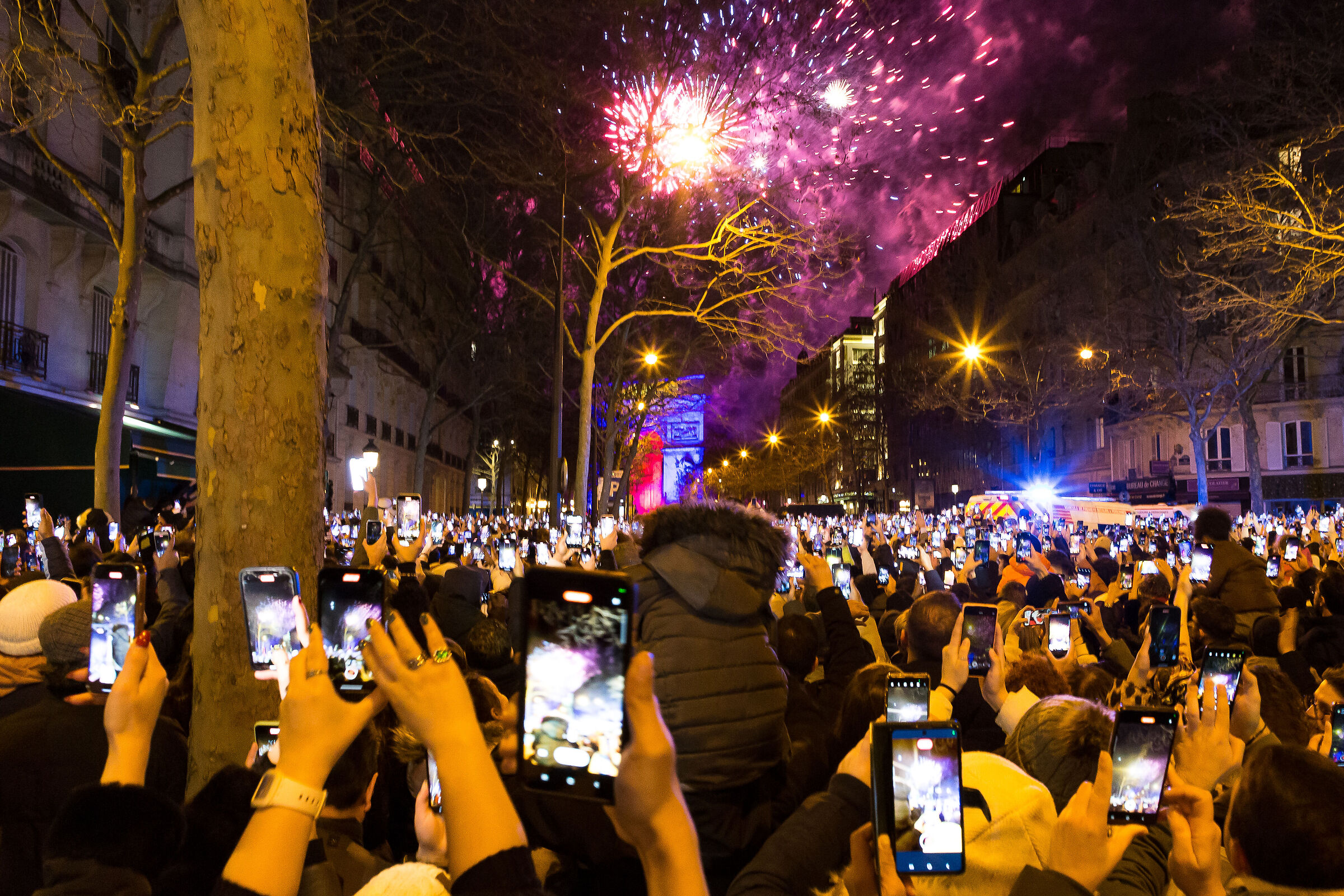 capodanno all'arc du trionphe