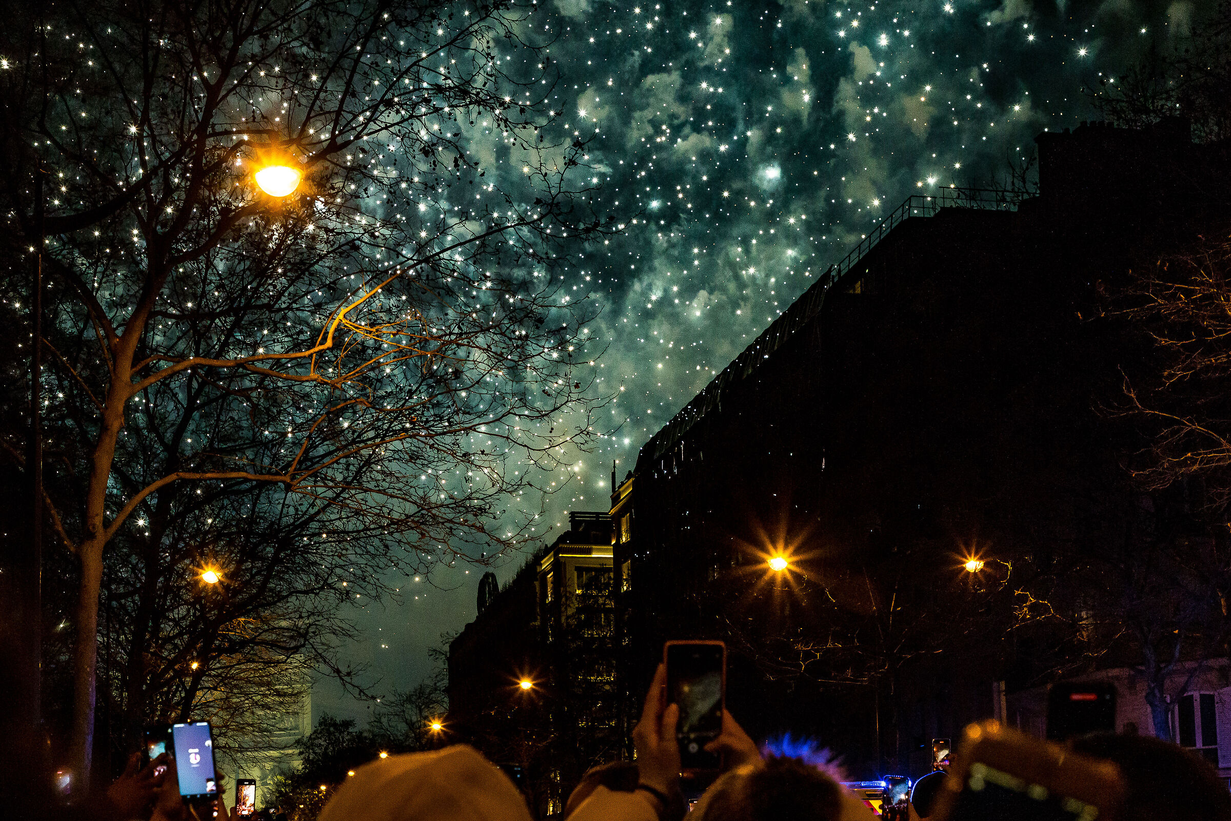 fuochi d'artificio all'arc du trionphe