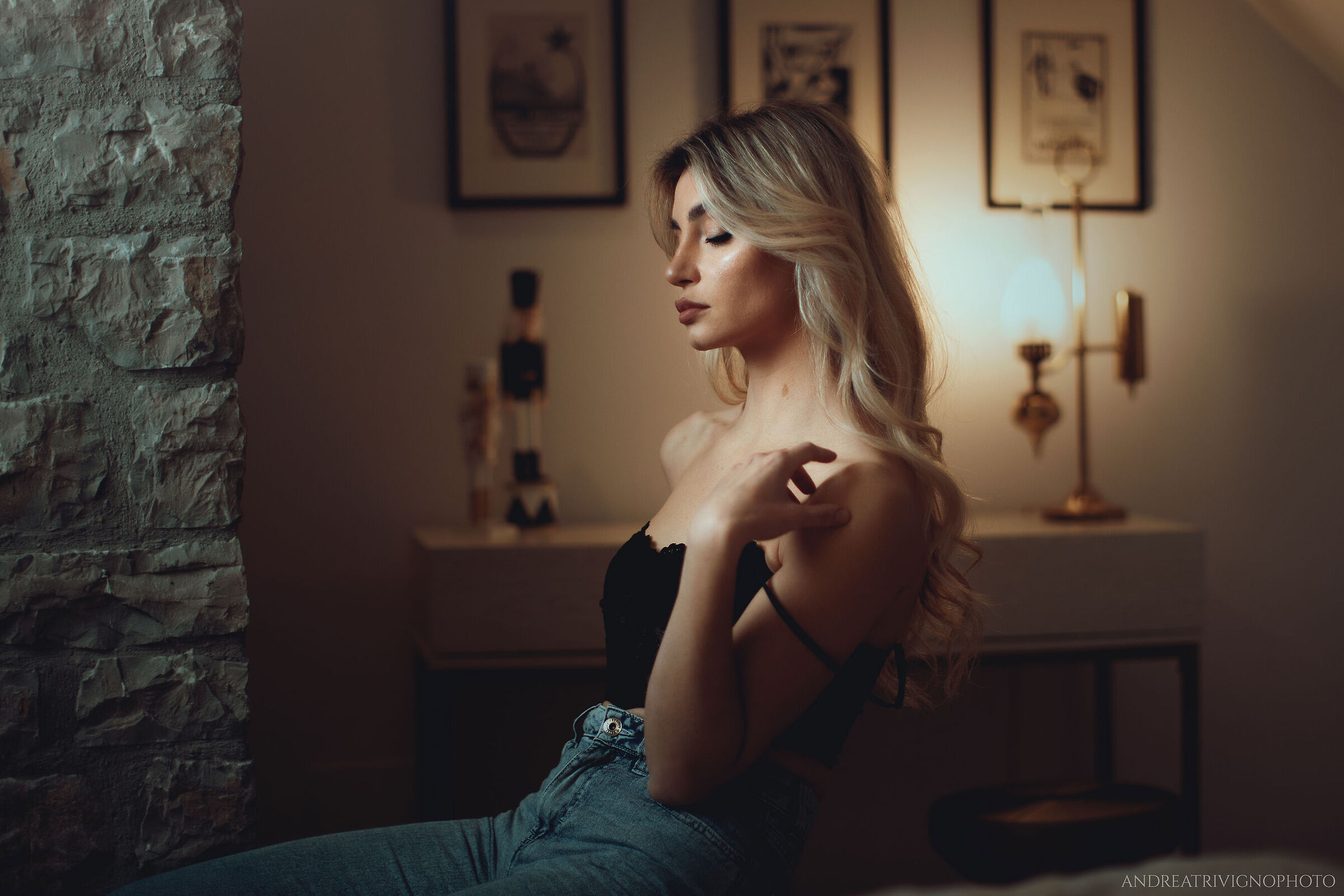 Tonia - One 2