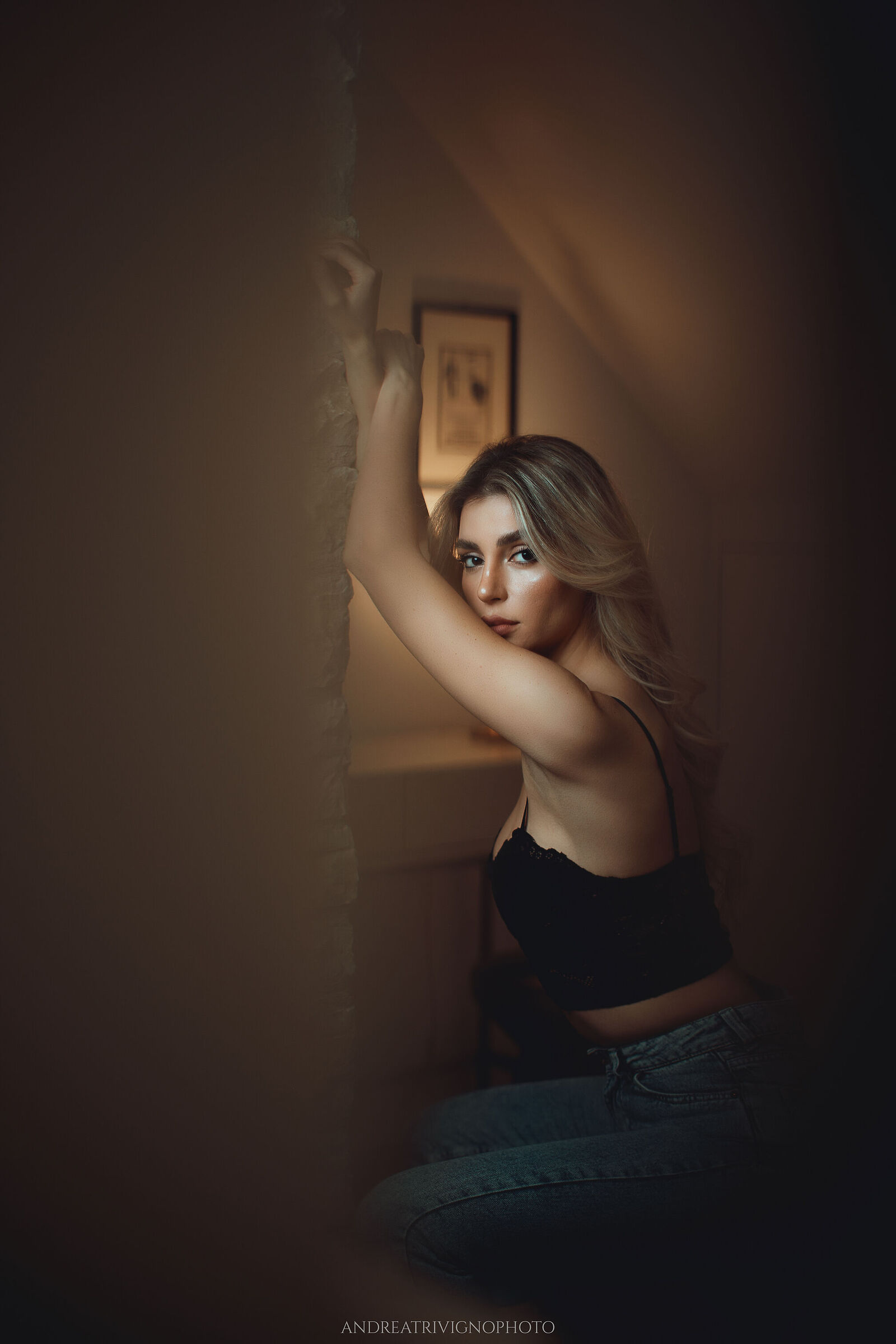 Tonia - One 6