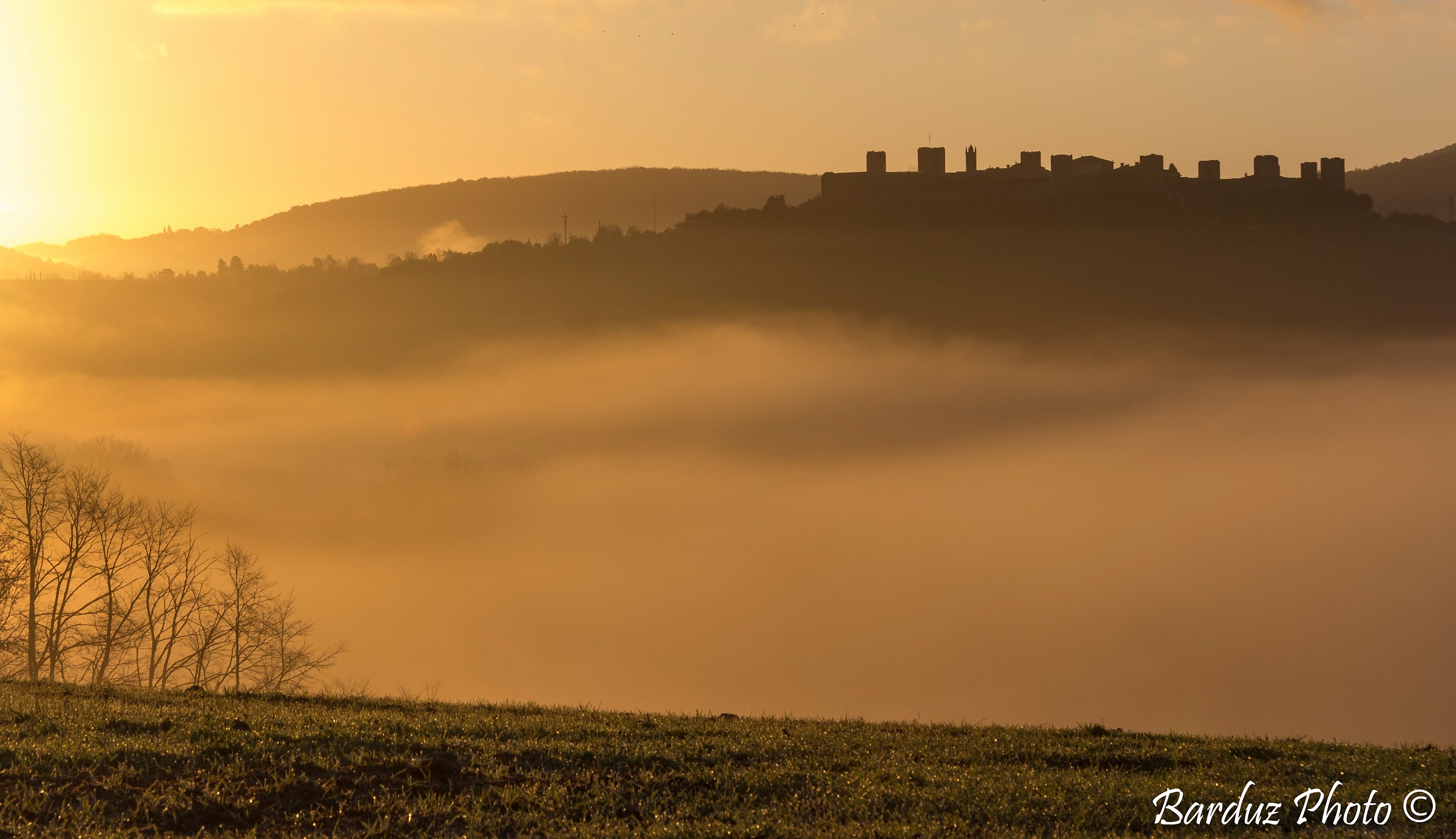 Alba a Monteriggioni