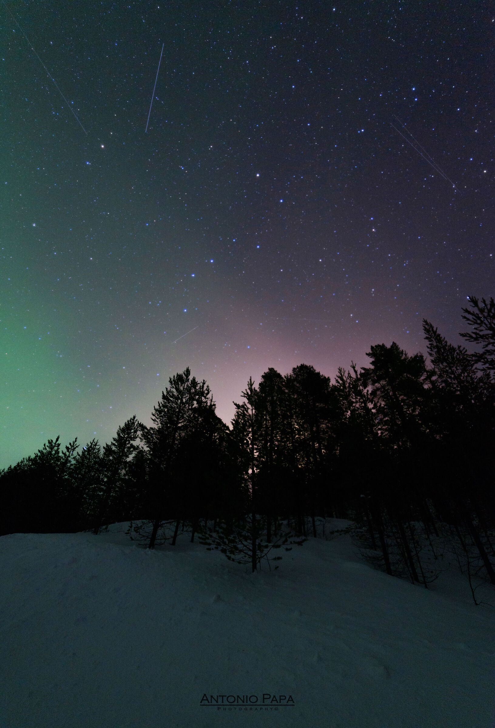 Aurora Borealis and Ursa Major Constellation