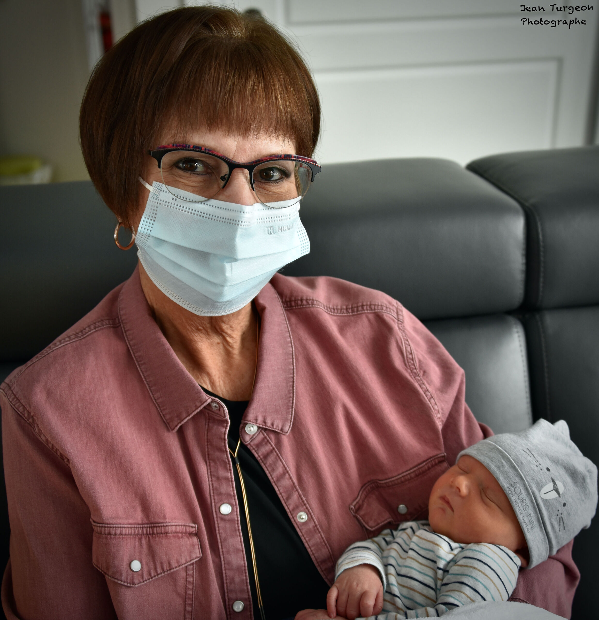 La nonna è orgogliosa di suo nipote