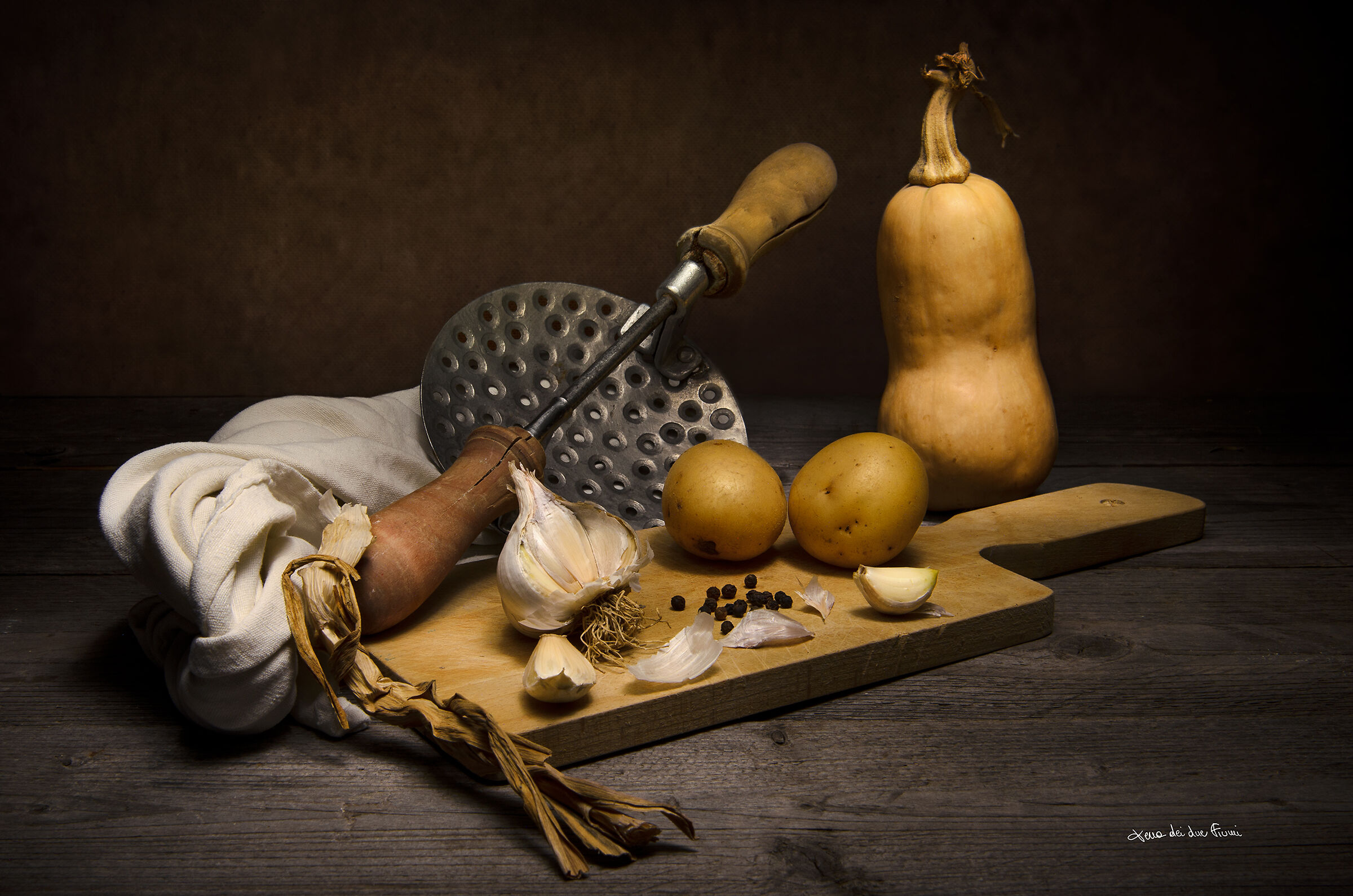 Pumpkin and potatoes... light painting