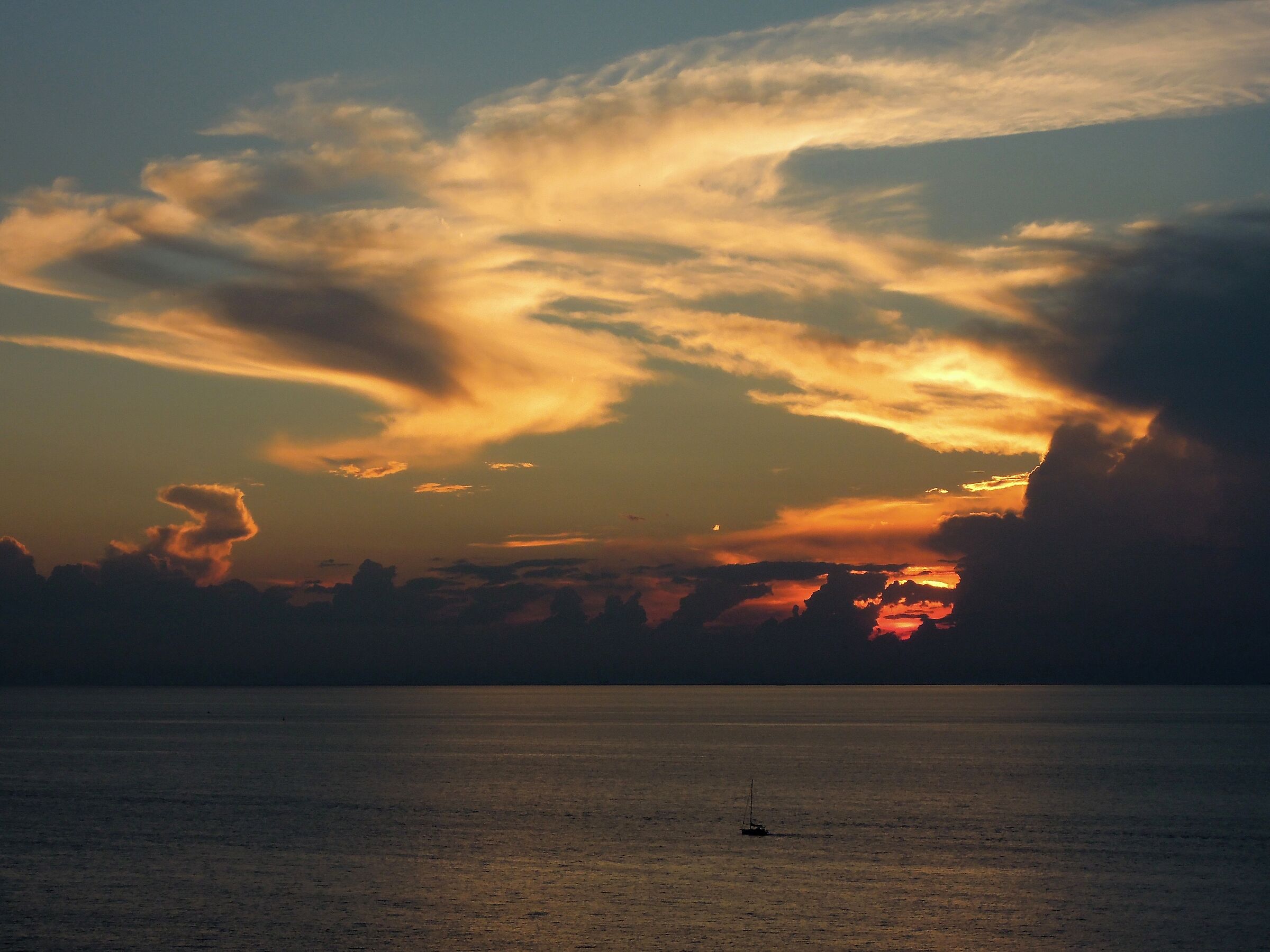 Tramonto Strugnan Slovenia