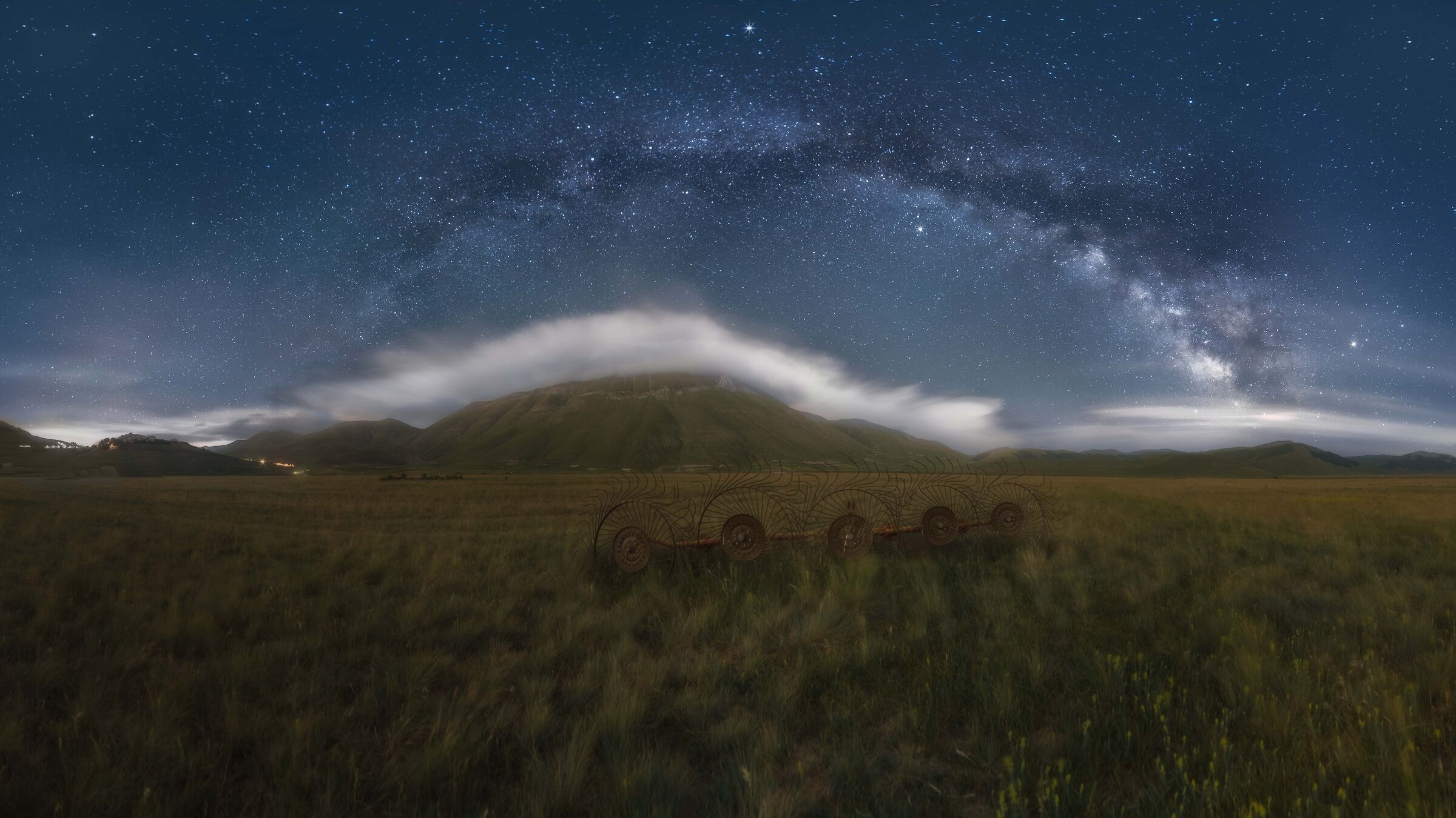 Arch Milky Way Castellucio di Norcia