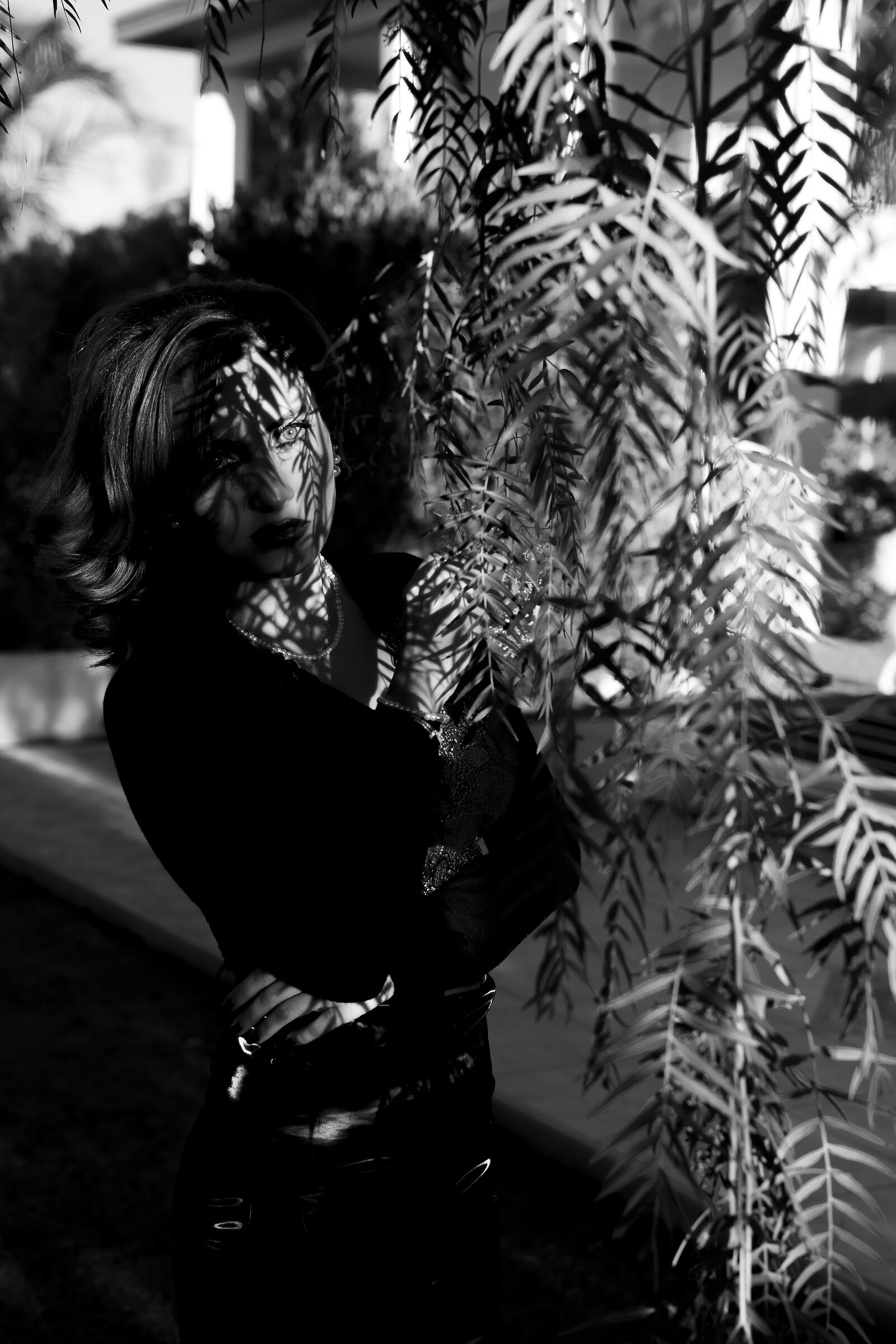 Gabriella between lights and shadows