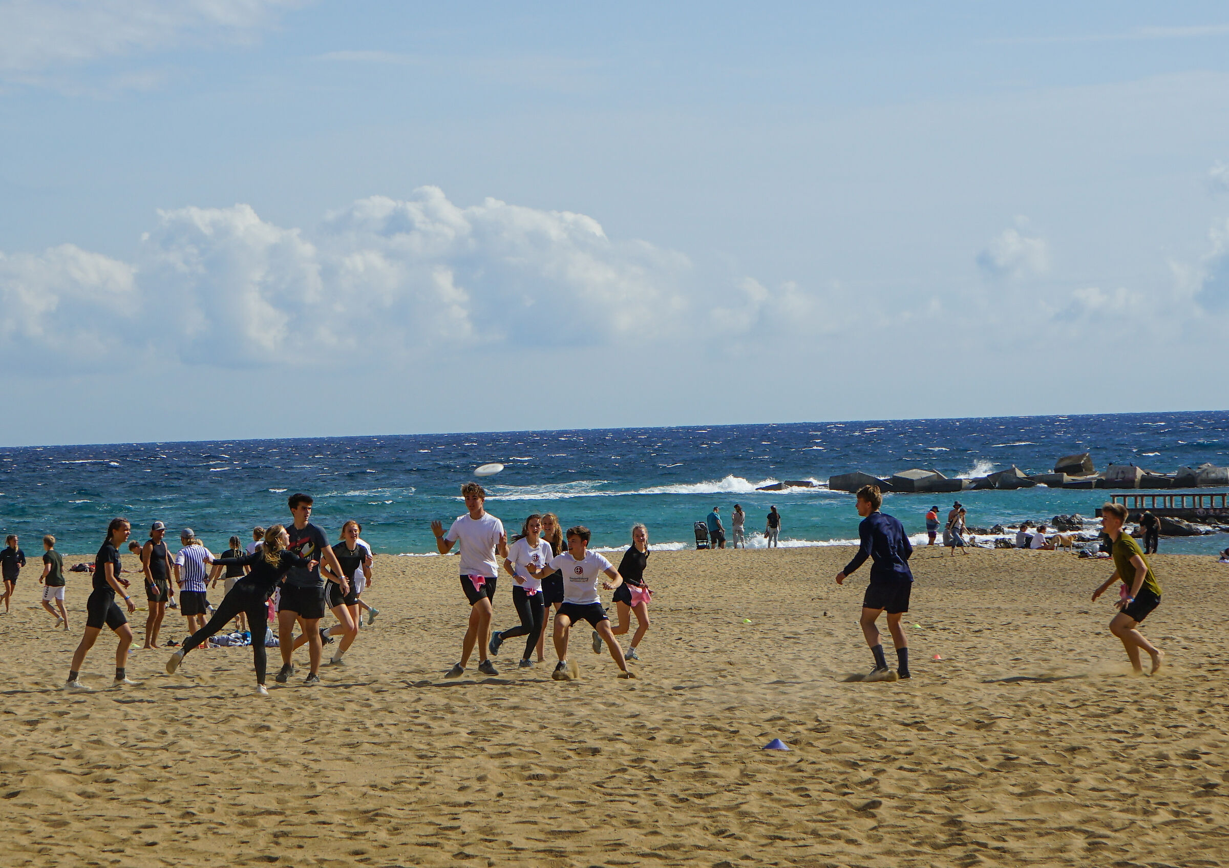 Physical education on Barceloneta