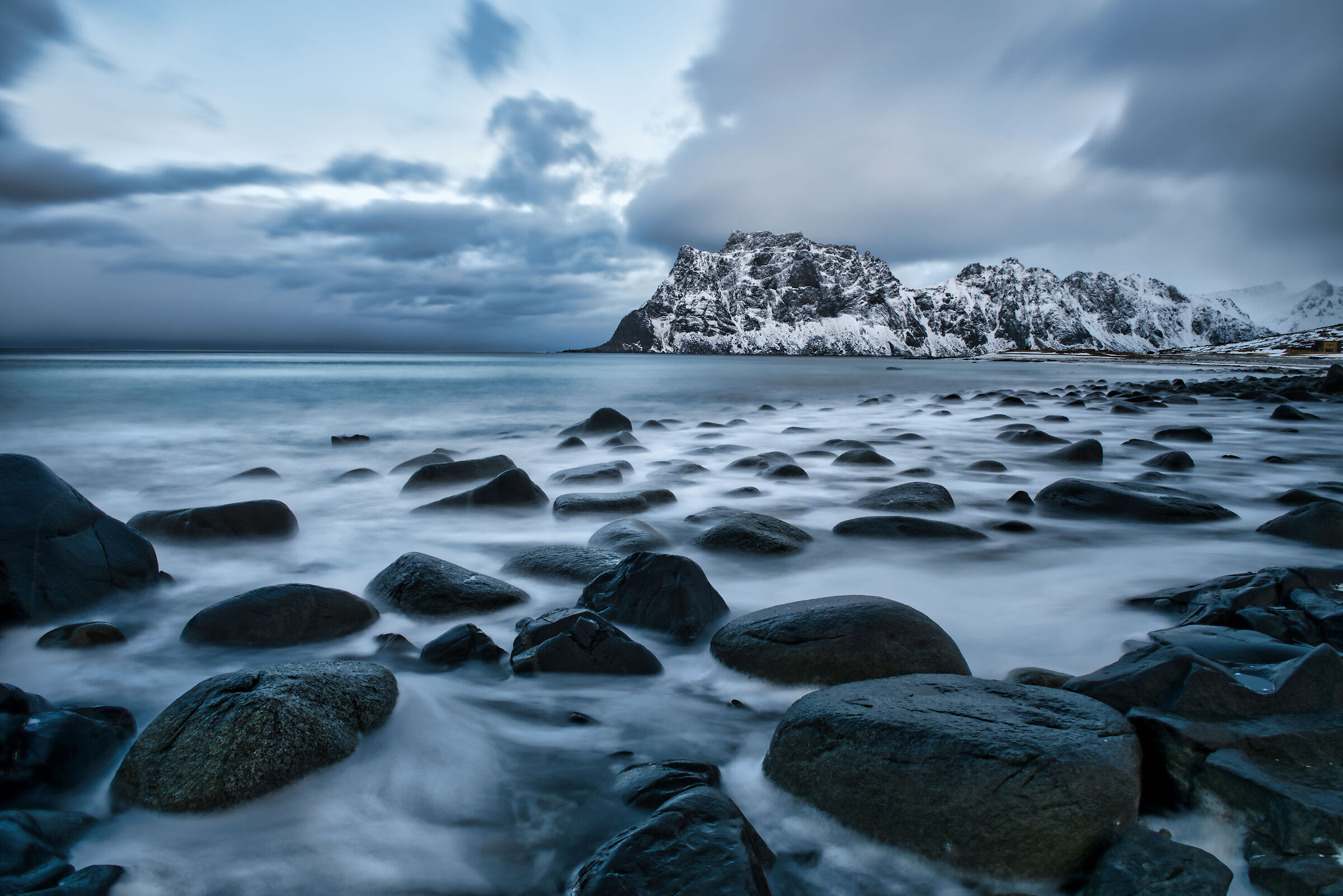 Onde sinuose ad Uttakleiv