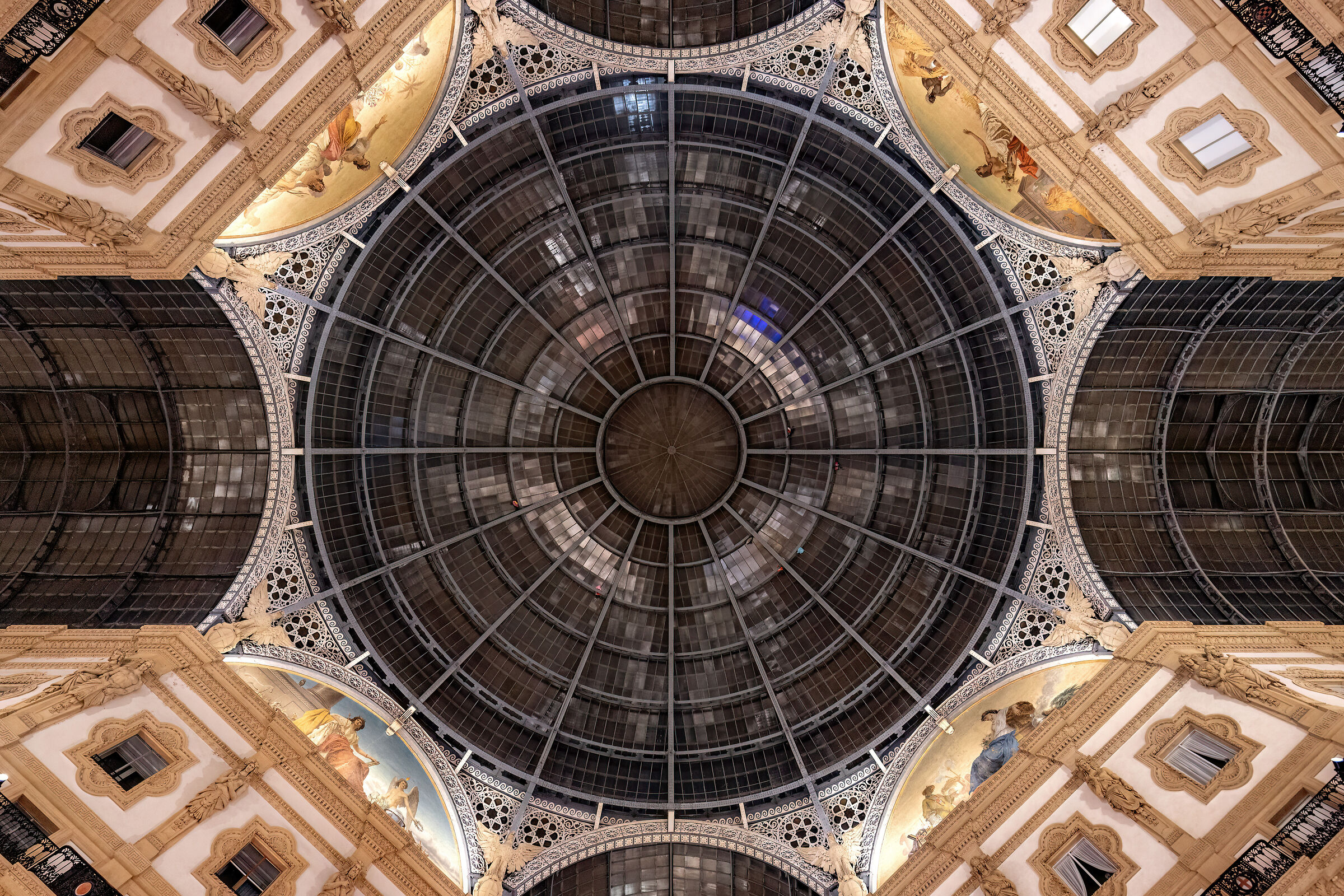 Galleria Vittorio Emanuele II Milan