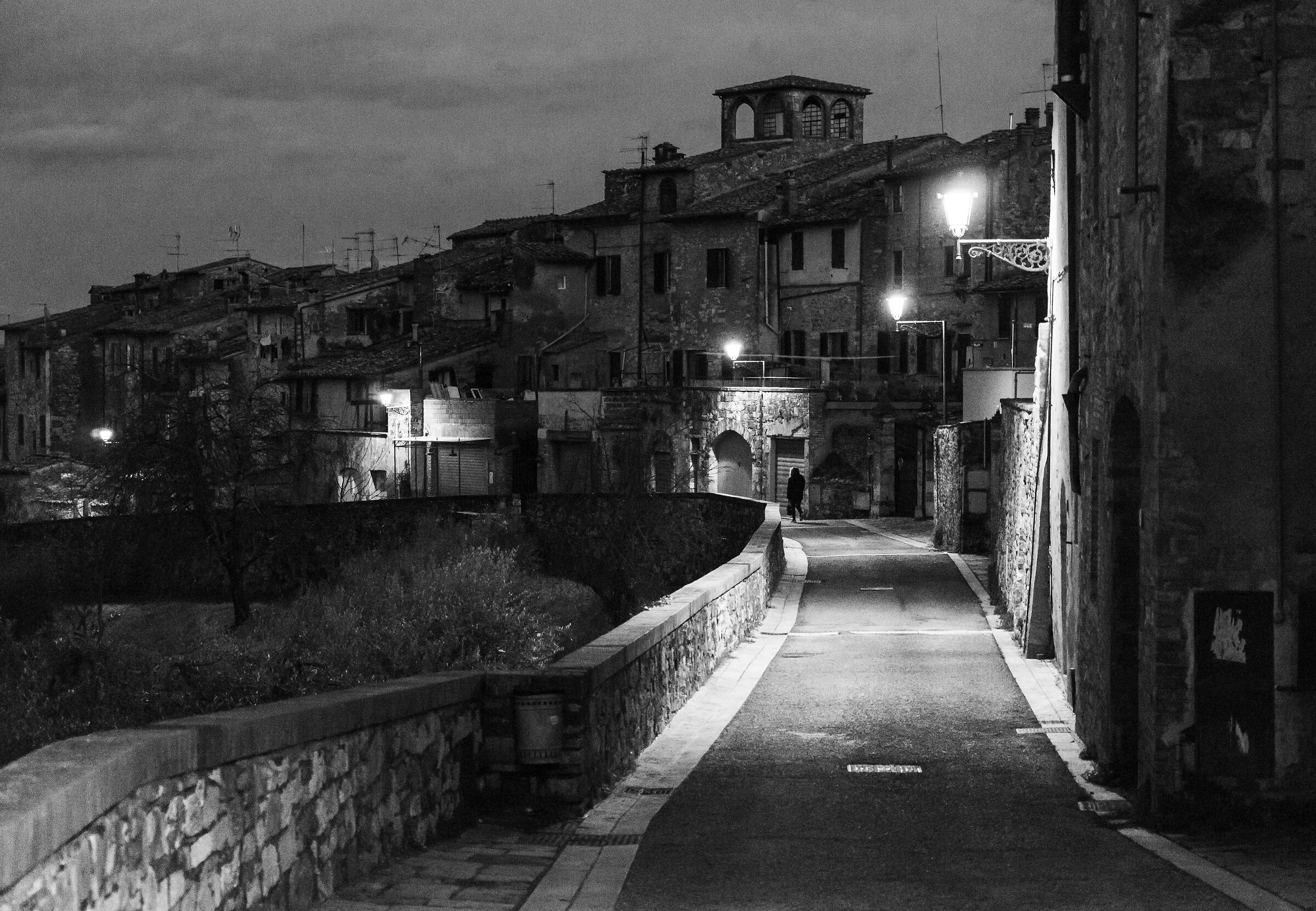 Gennaio 2023, cala la sera nel borgo