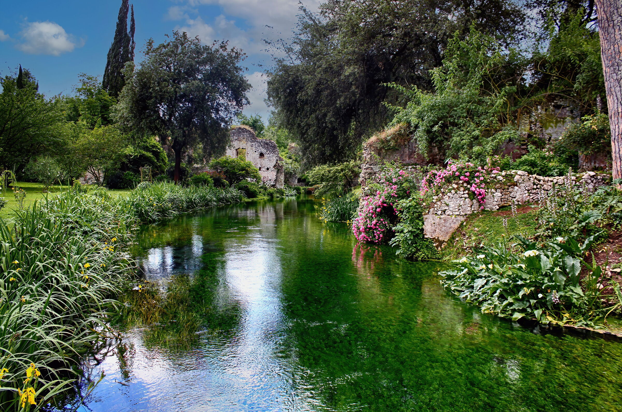 Lazio Giardini di Ninfa