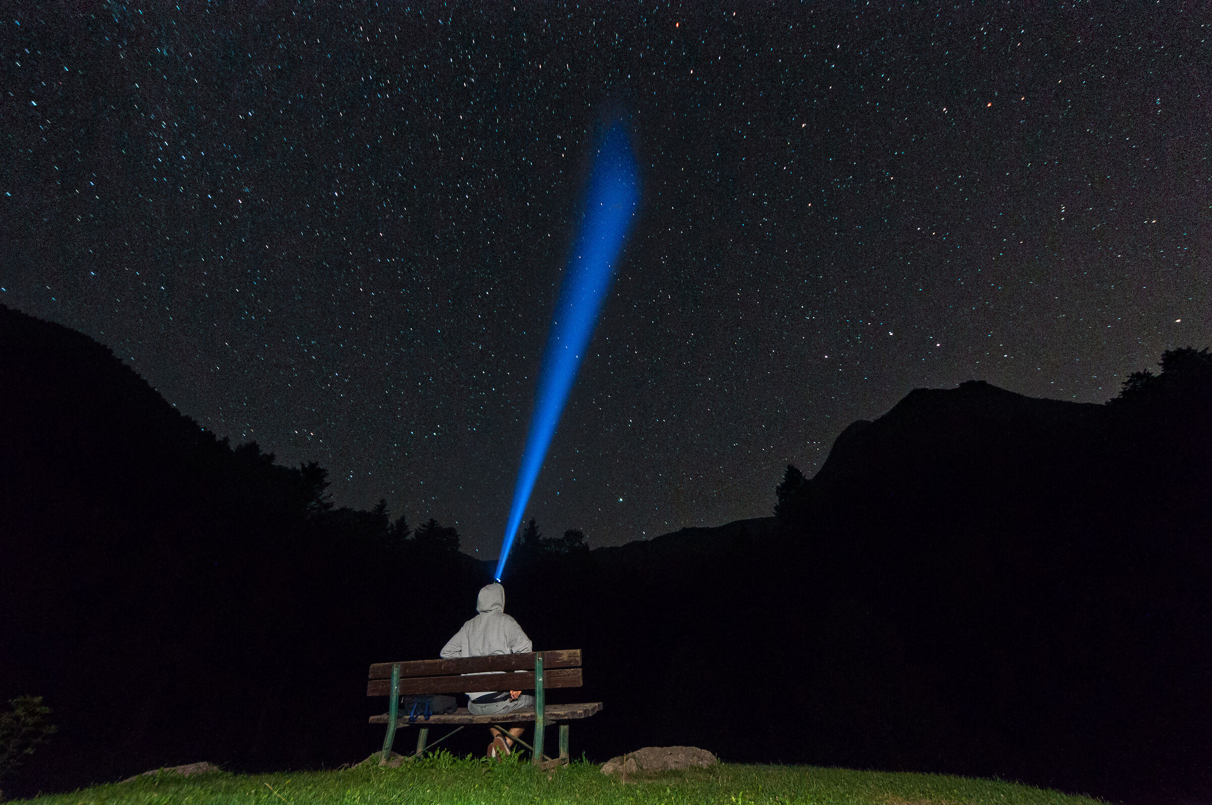 Guardando le stelle