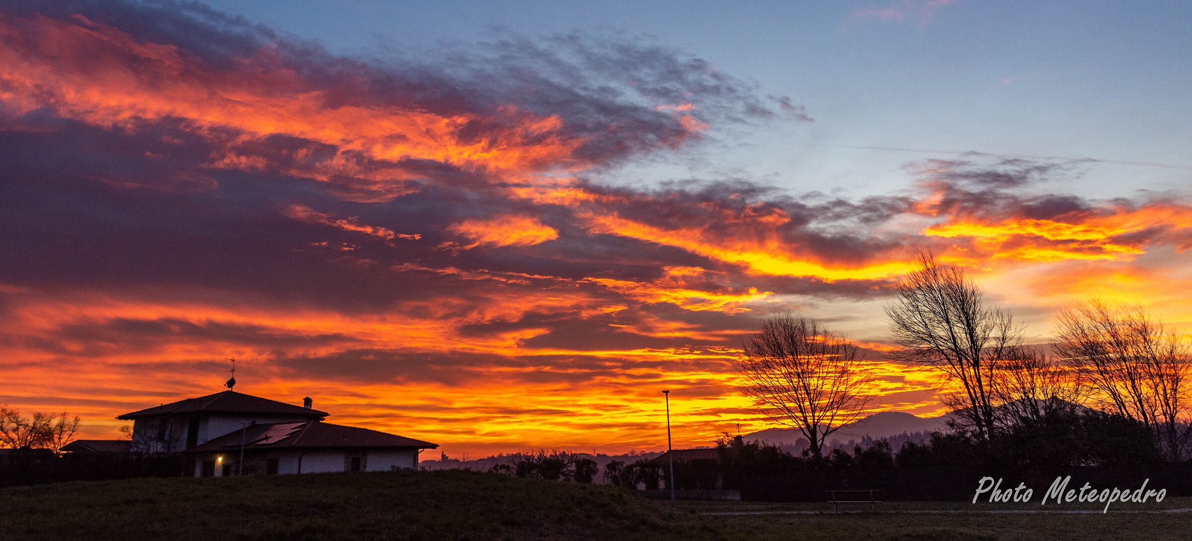 Spectacular sunset in the park