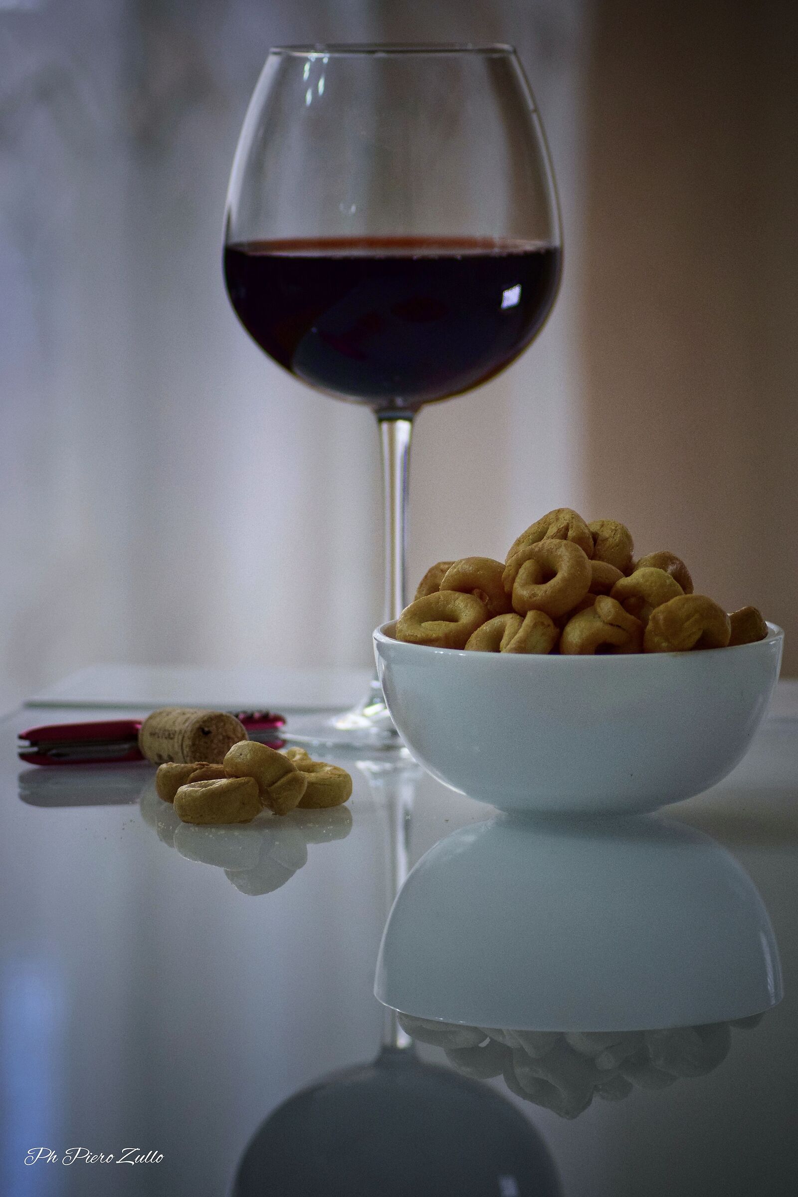 Everything ends in tarallucci and wine