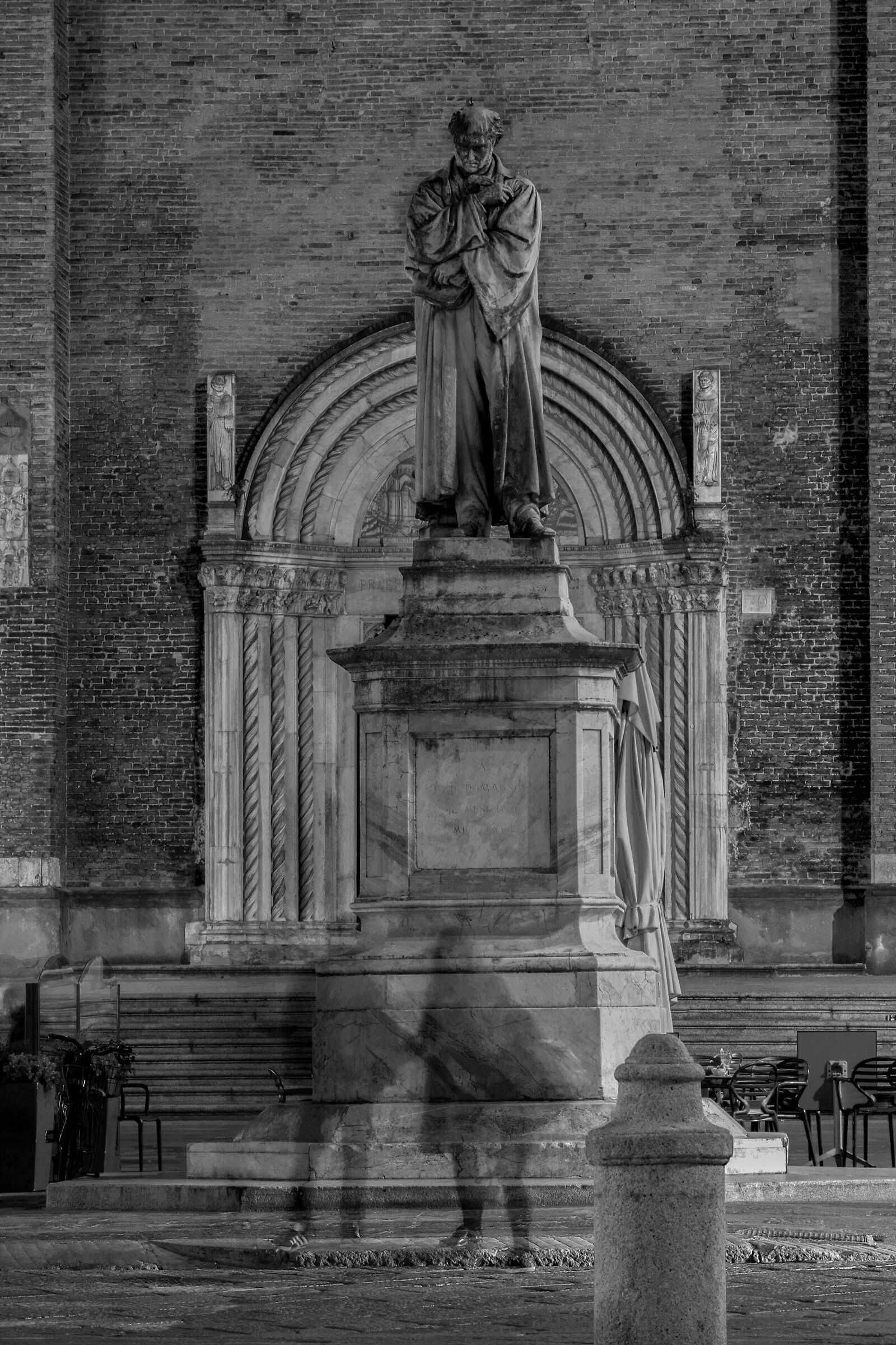 Pleasure, Gian Domenico Romagnosi, why do you stare at me .....