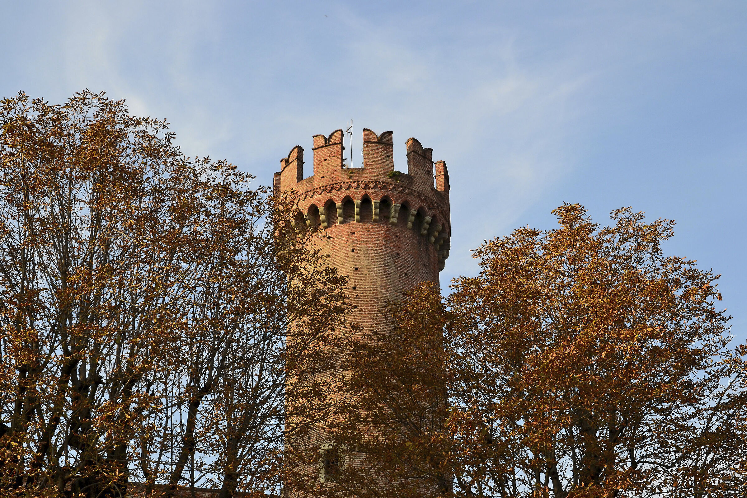 Ivrea la Bella - castle-