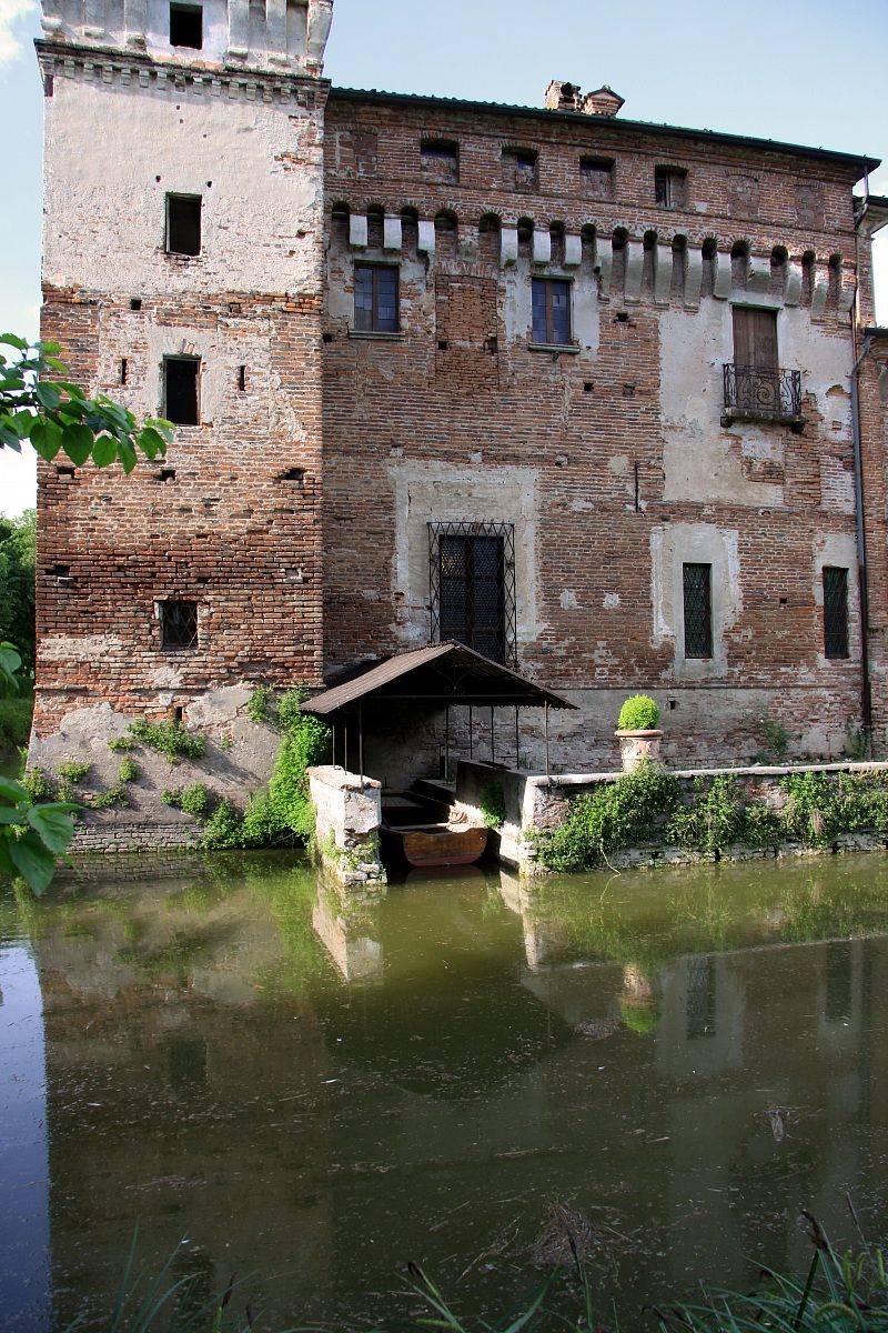 Castle Padernello