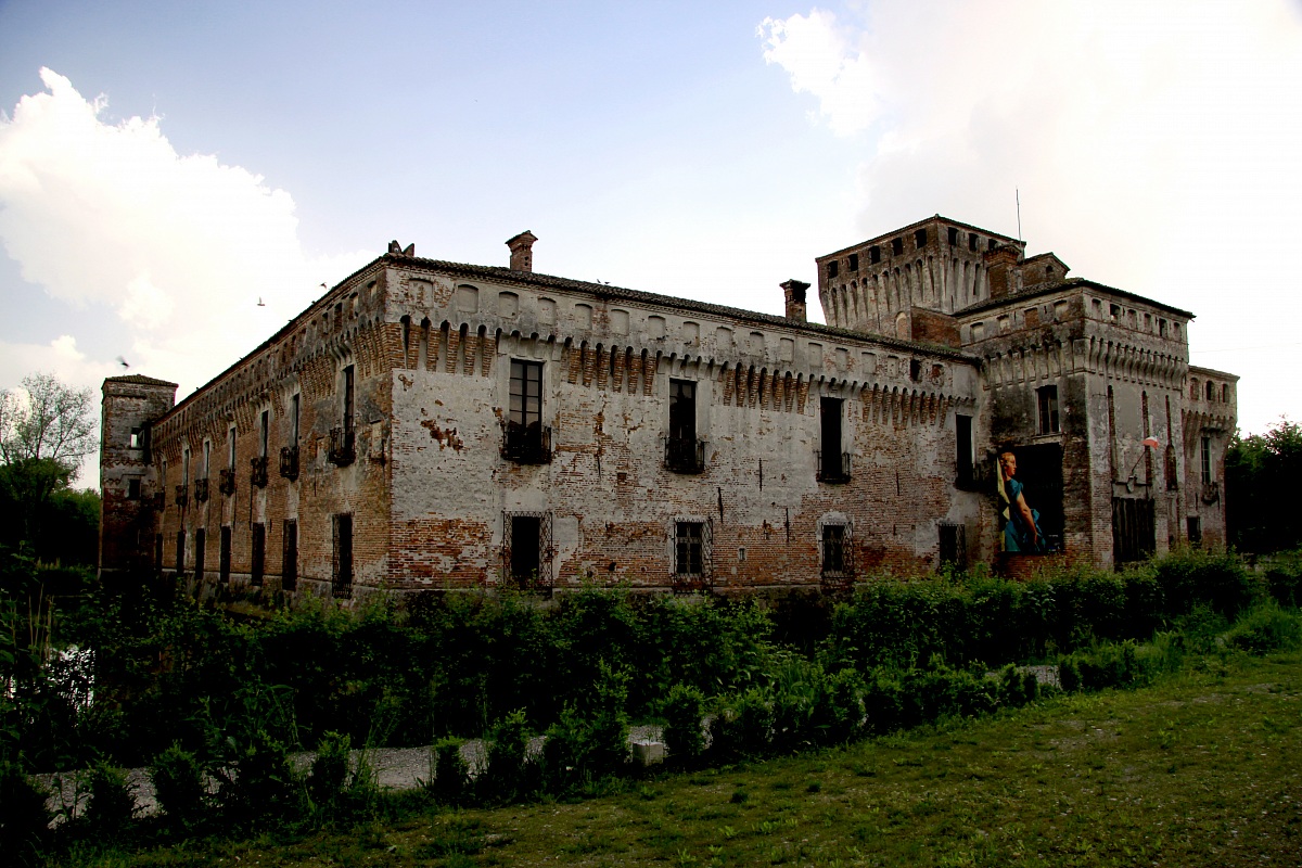 Castle Padernello