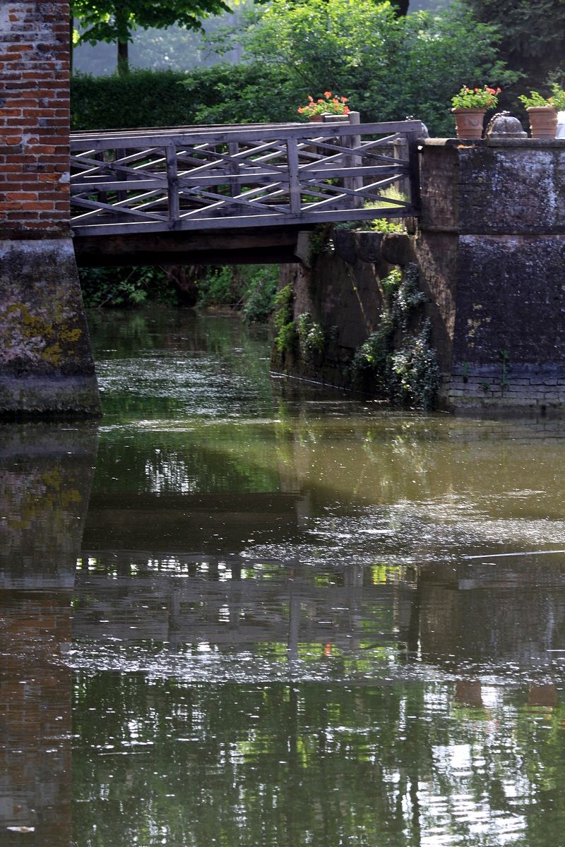 Castle Padernello drawbridge