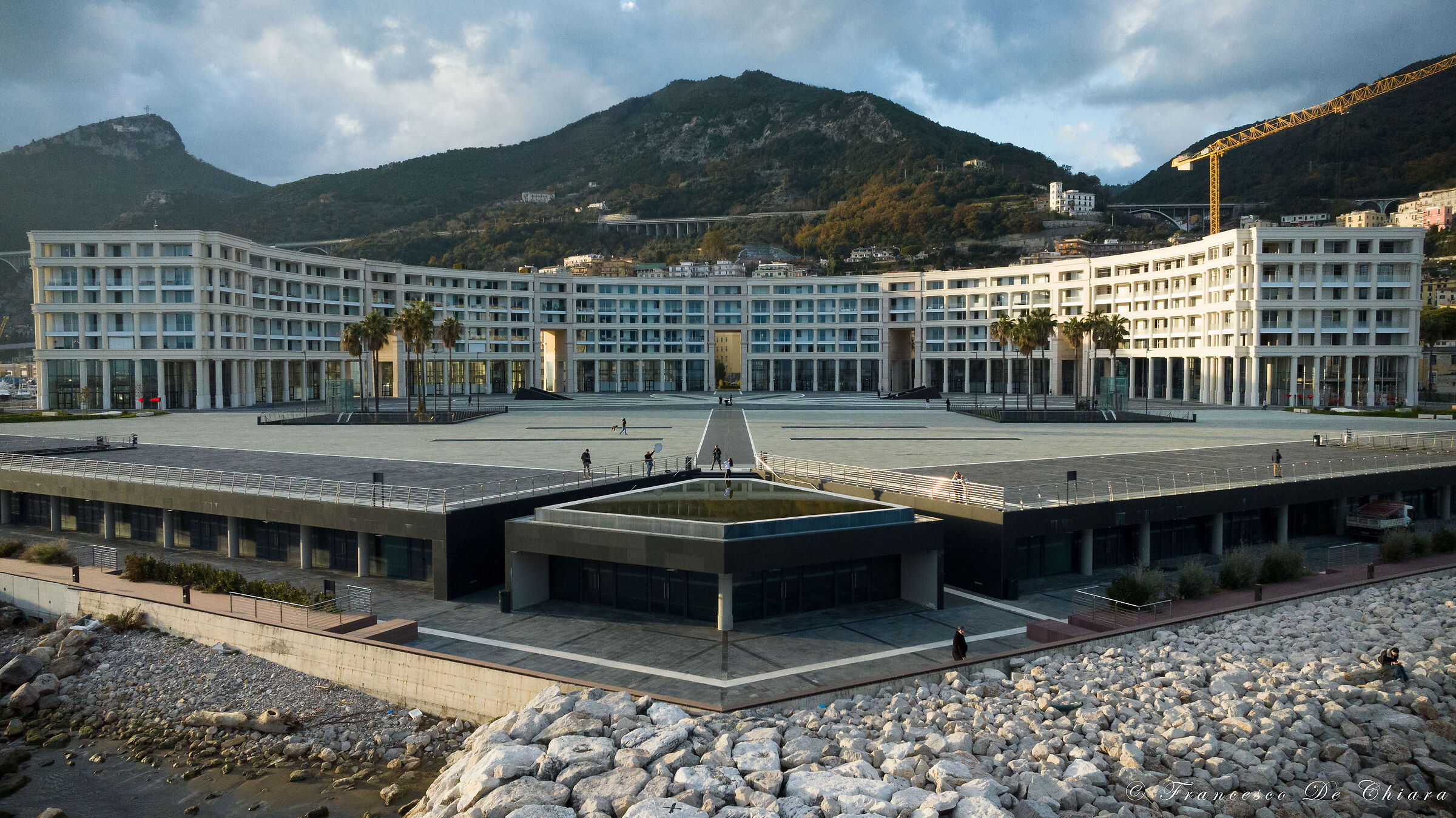 Il Crescent di Salerno