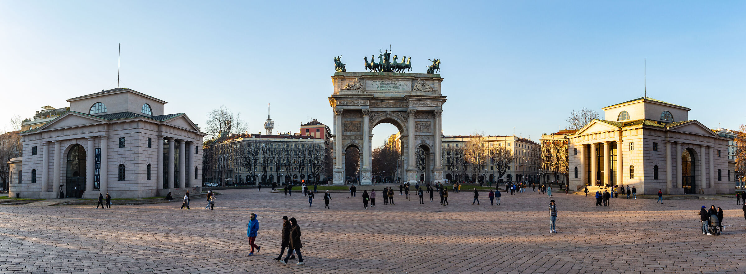 Milano, Piazza Sempione e Arco della Pace