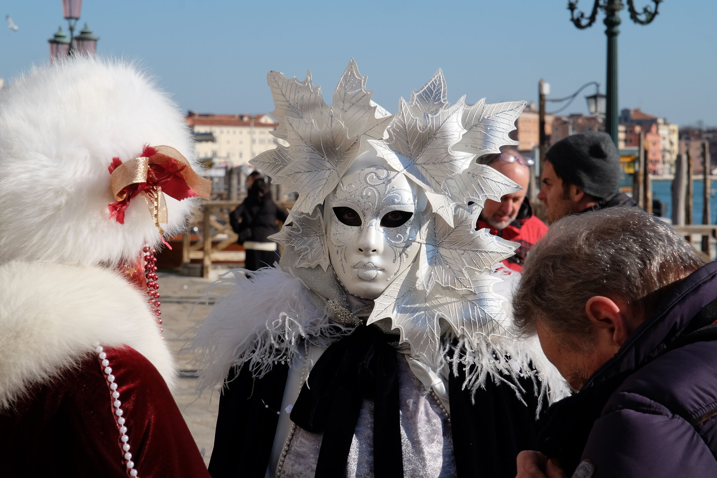 aspettando le altre.....