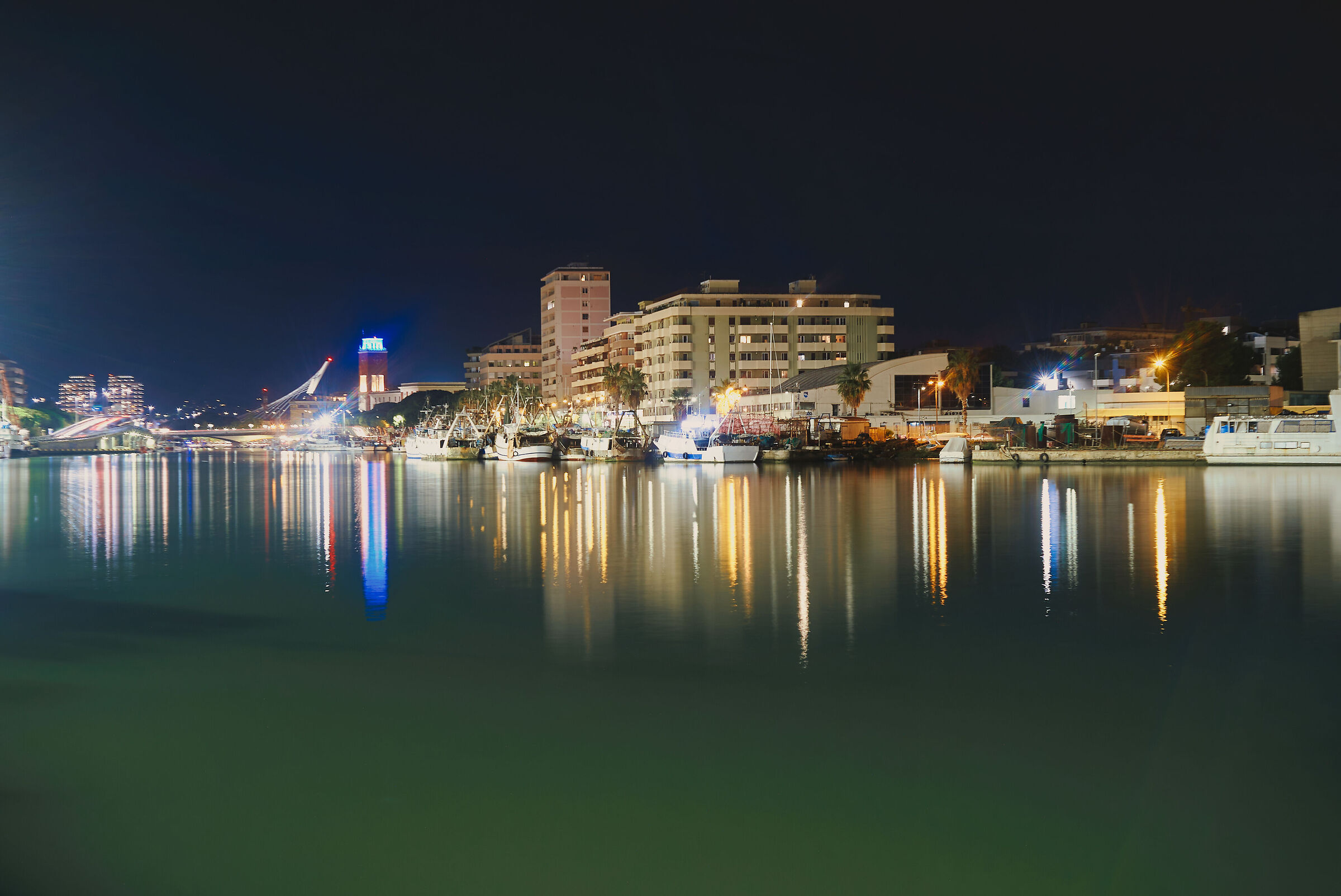 Pescara river skyline 2