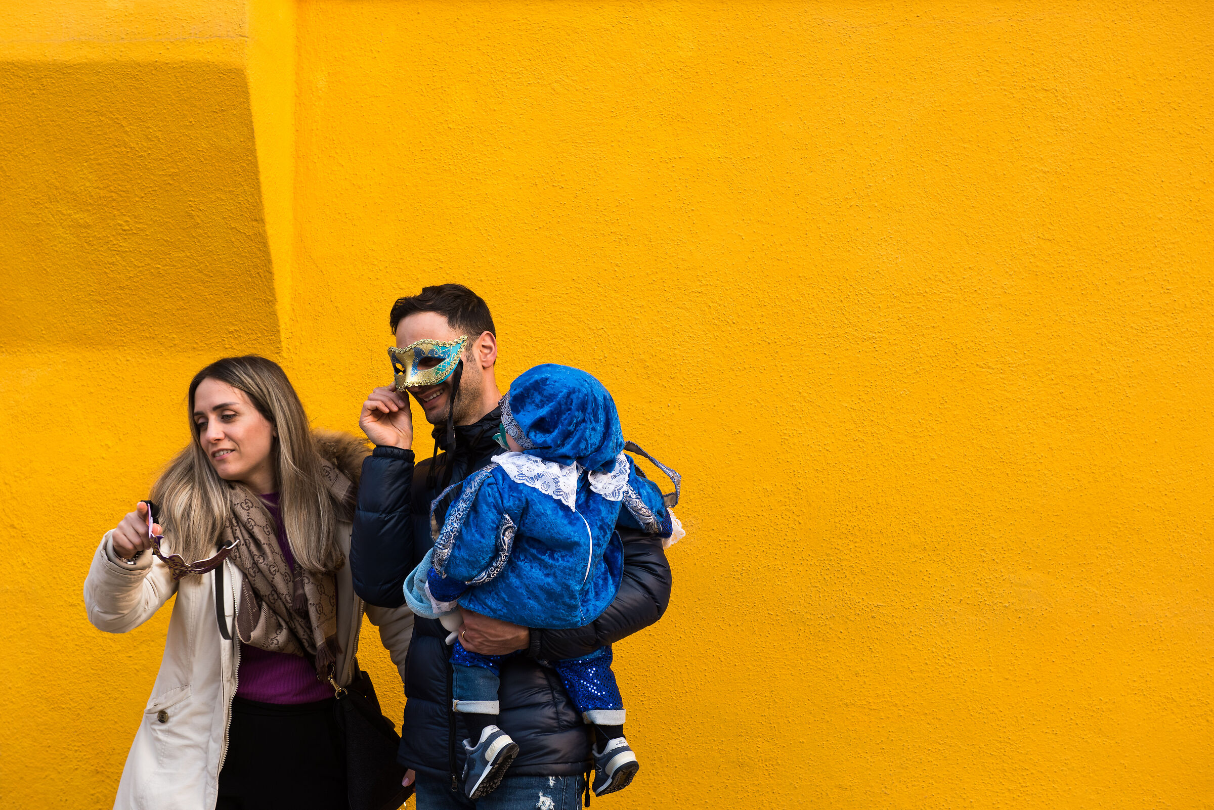 Family in color, Burano