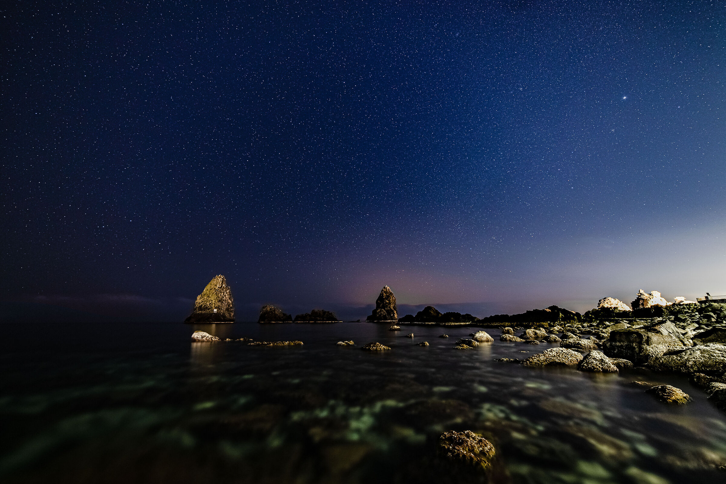 Faraglioni Aci Trezza 2