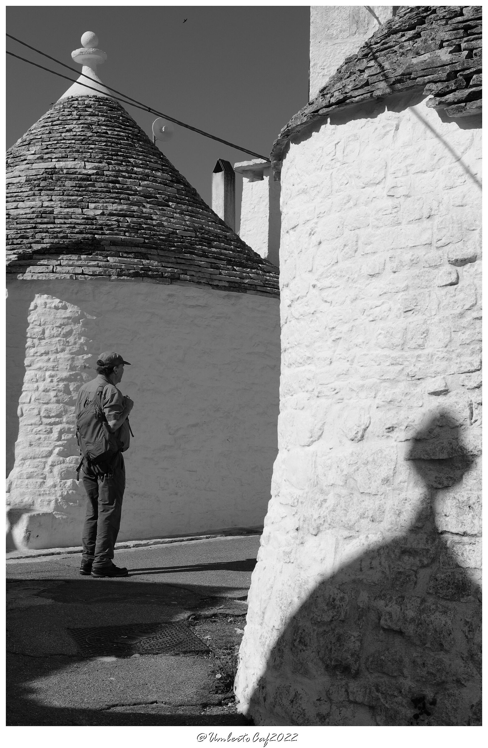 Alberobello... Waiting or observation?