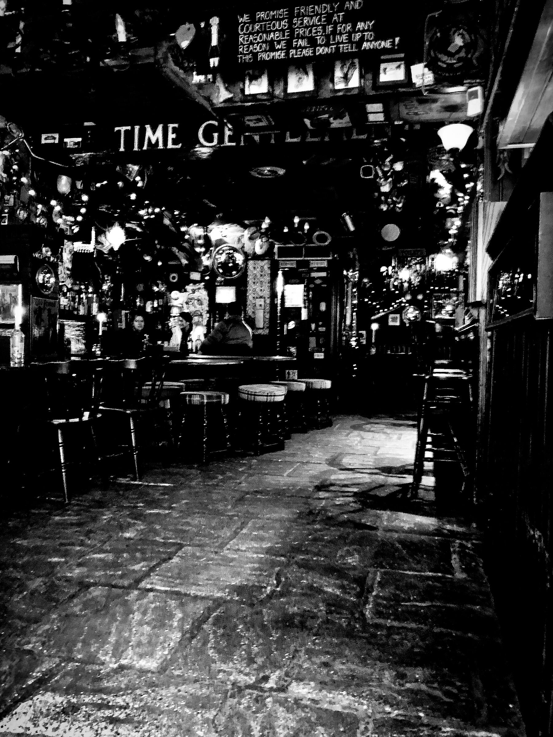 Pub 2