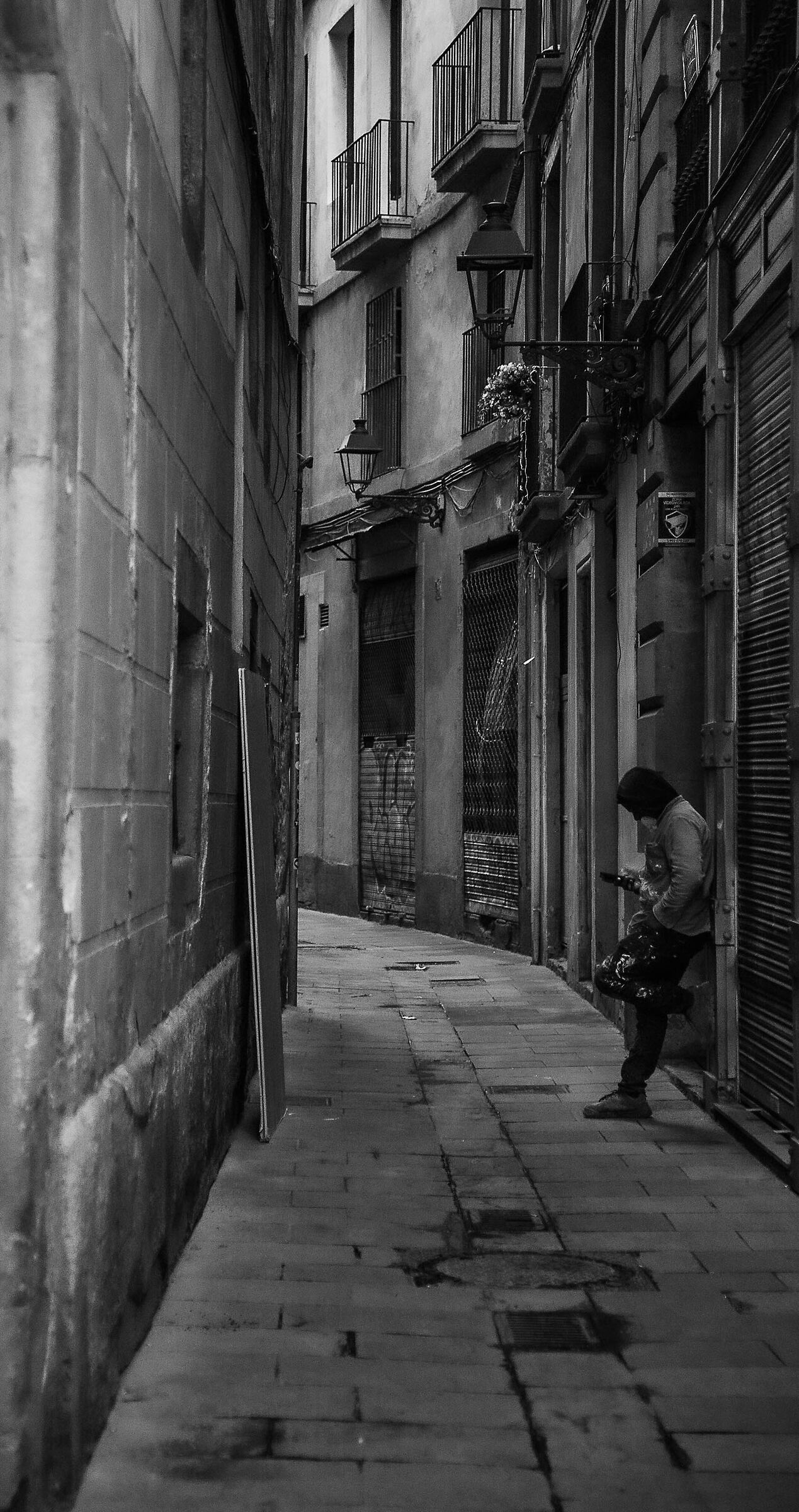 Alley 7