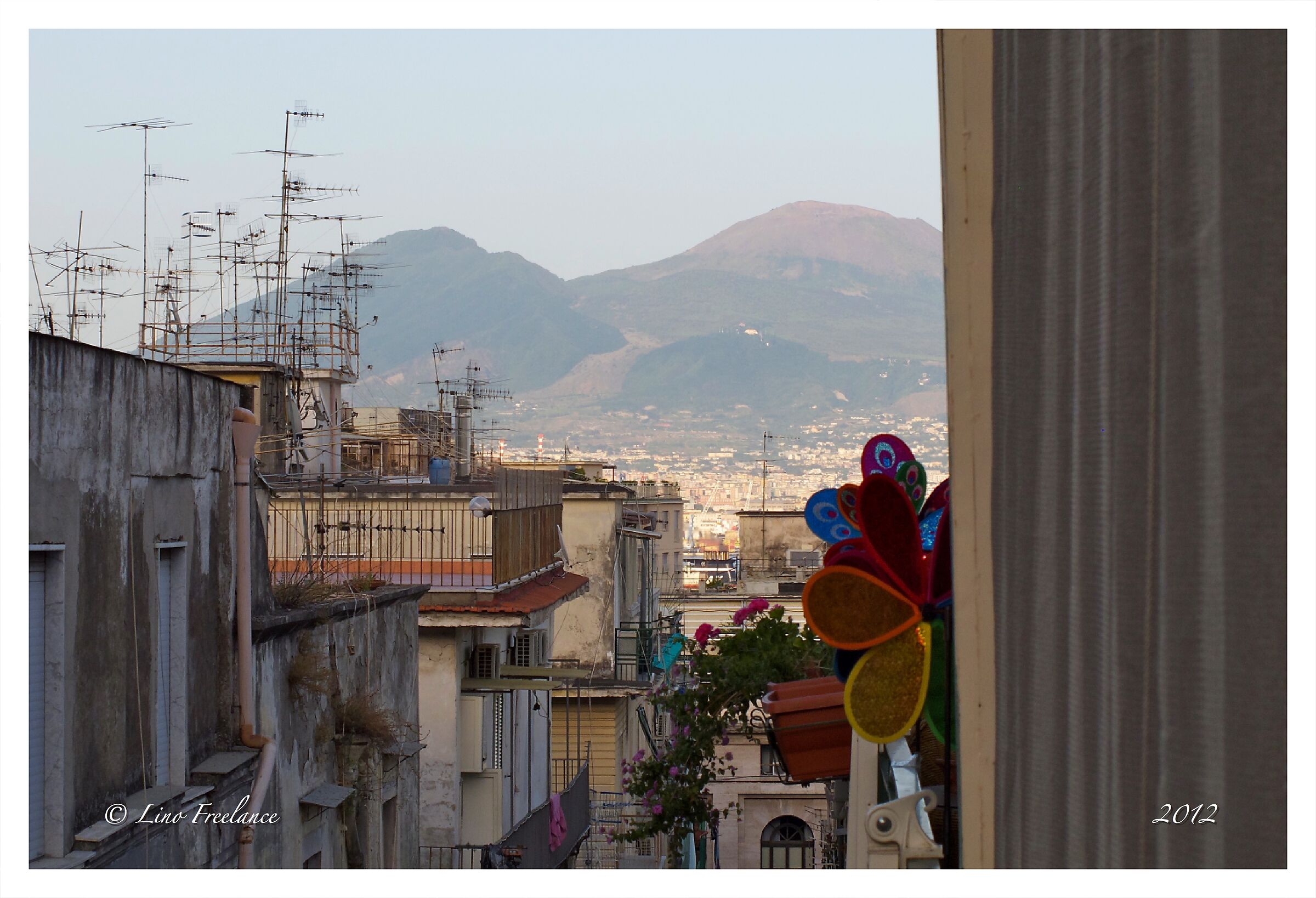 Vicolo su Via Toledo 2012