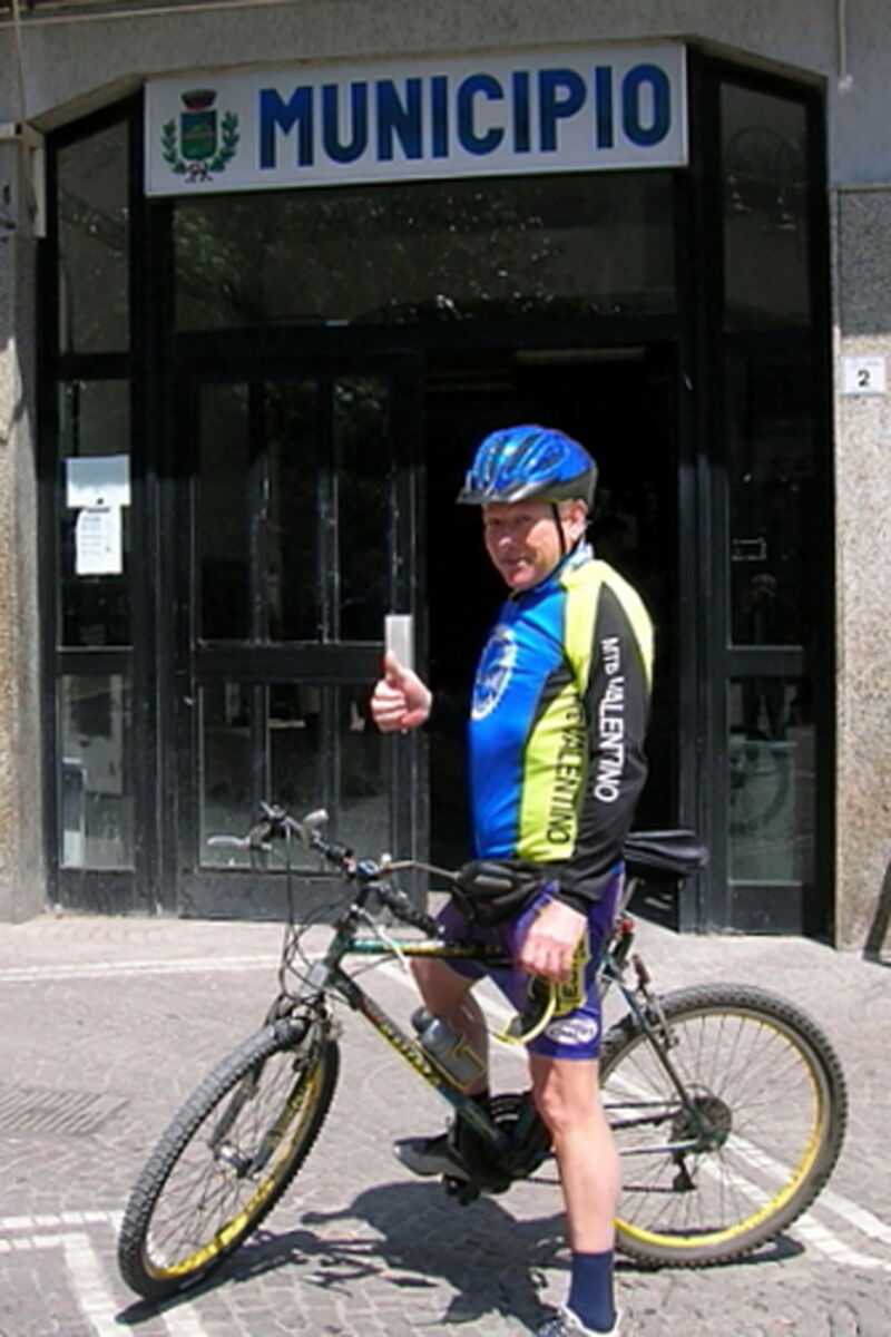 cyclist "out of the ordinary".....