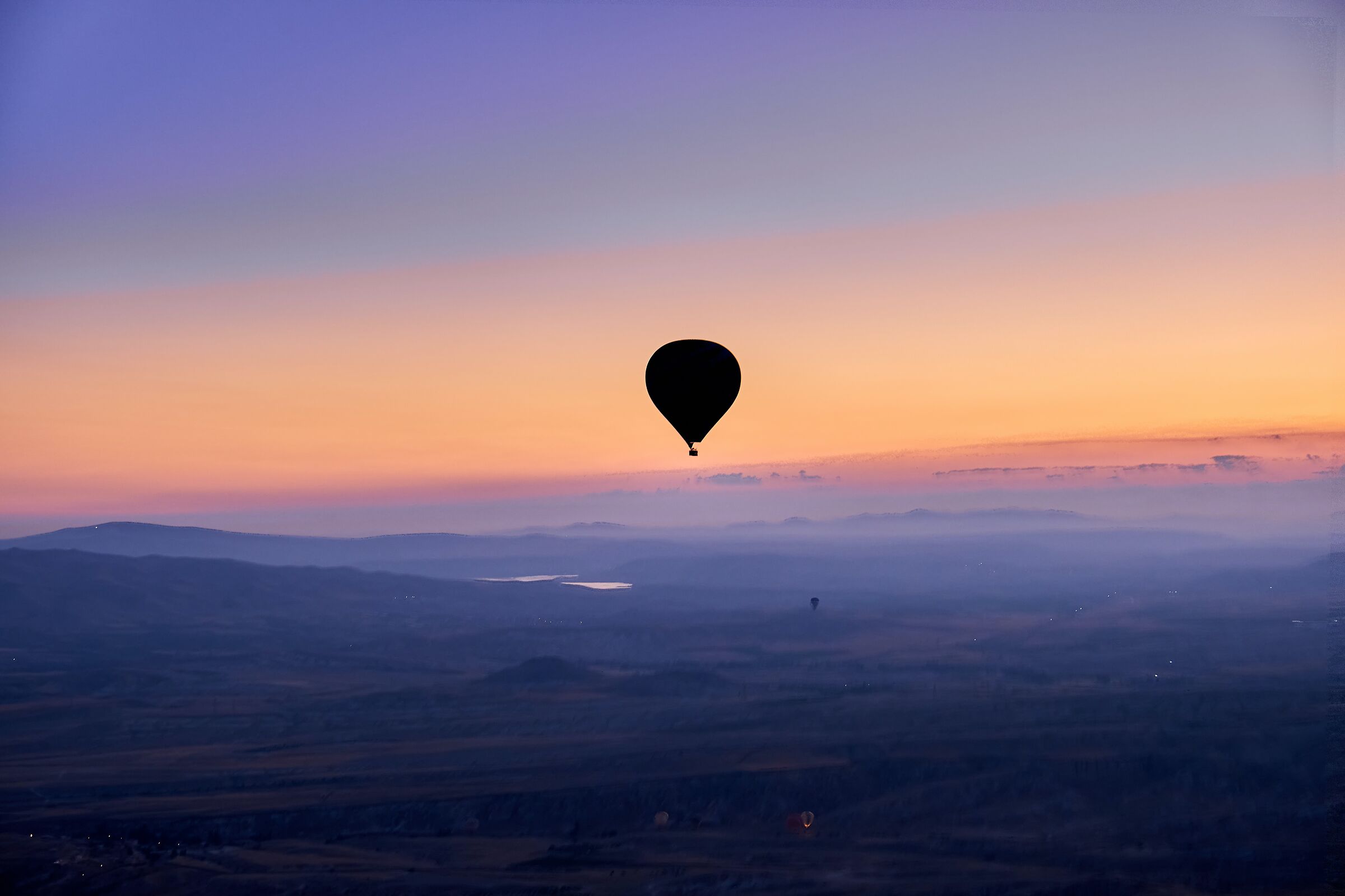 Mongolfiera solitaria