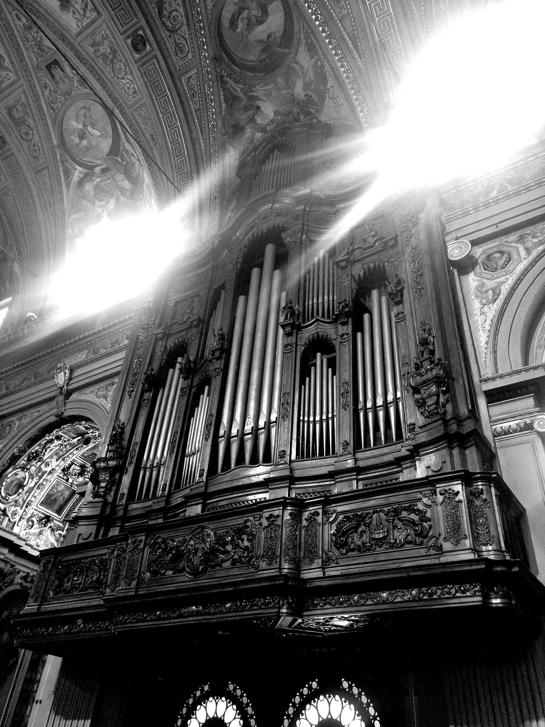 Madonna di Caravaggio: luce e suono