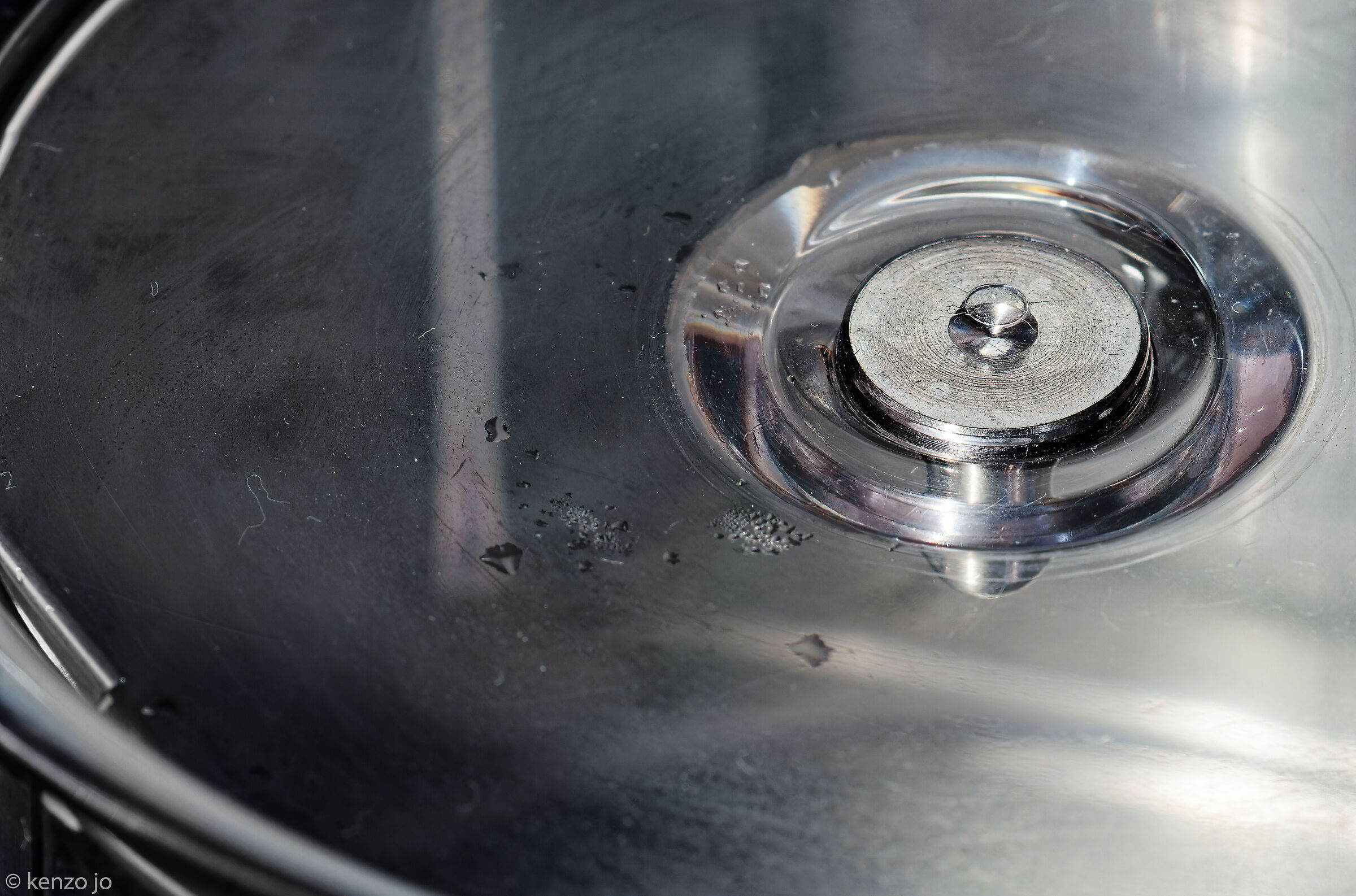 Acciaio & plexiglass