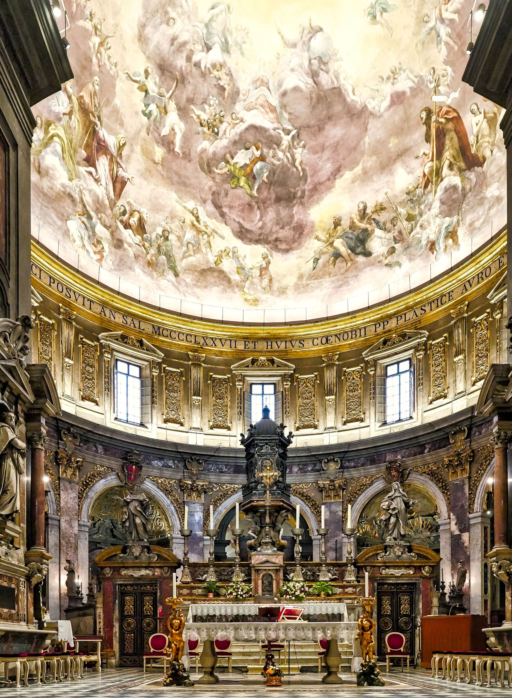 Altar of SS. Annunziata in Florence